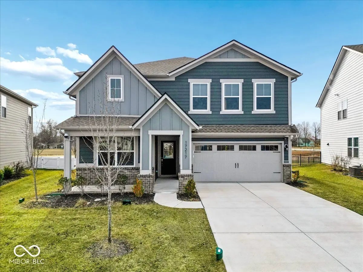 Photo of 17217 Seaboard Place Noblesville, IN 46062