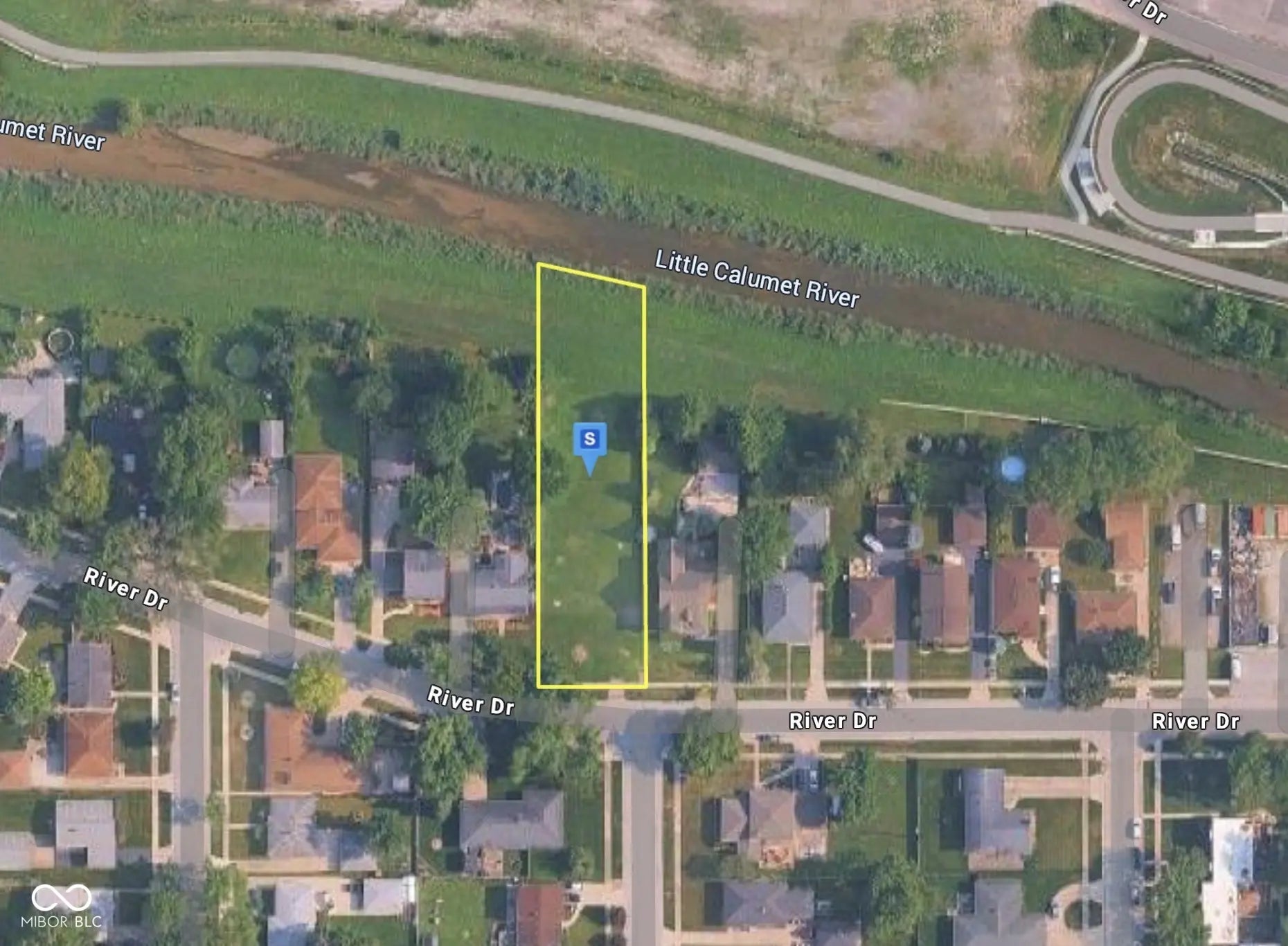 Photo of 649 River Drive Munster, IN 46321