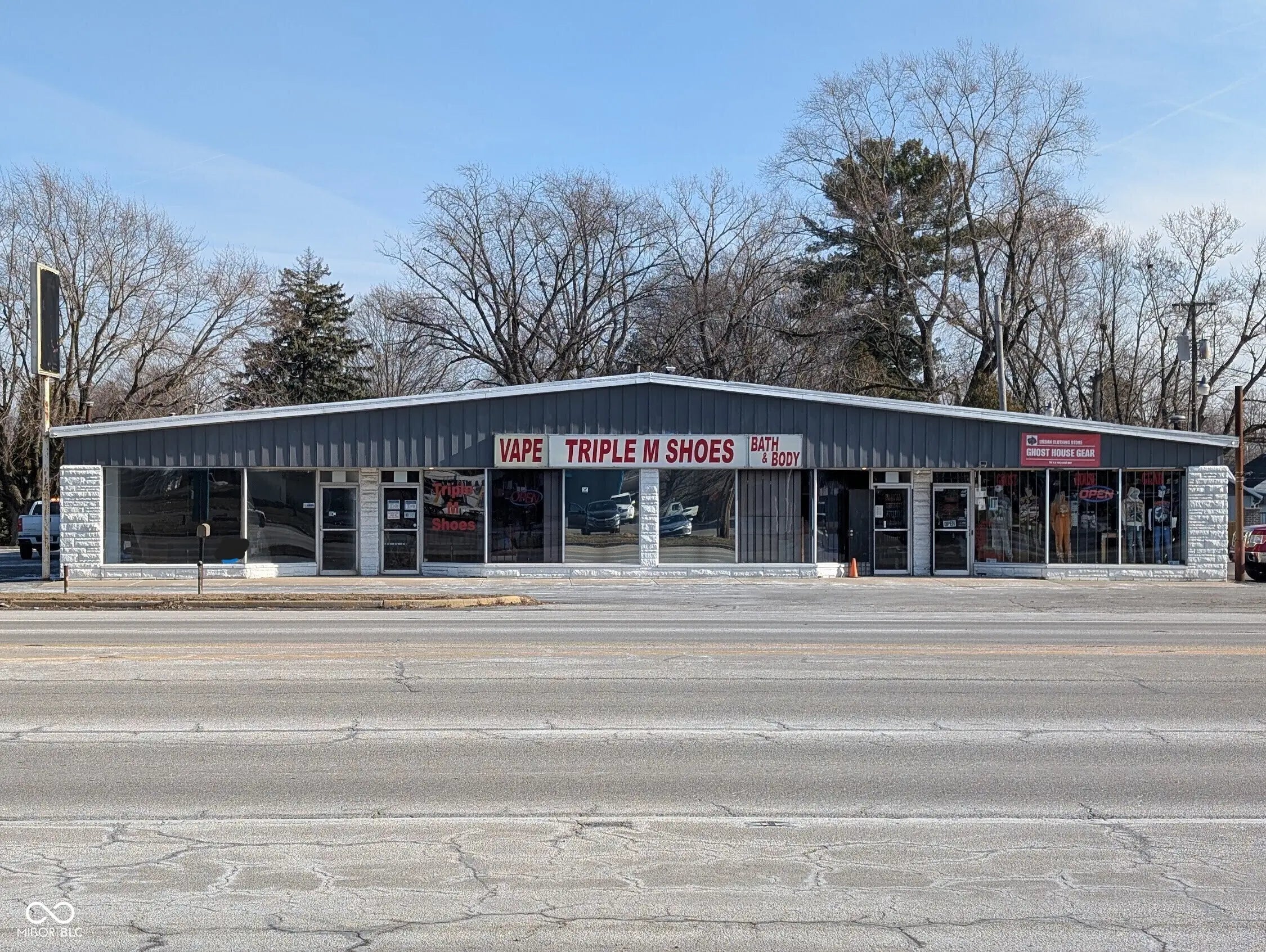 902 S Scatterfield Road, Anderson