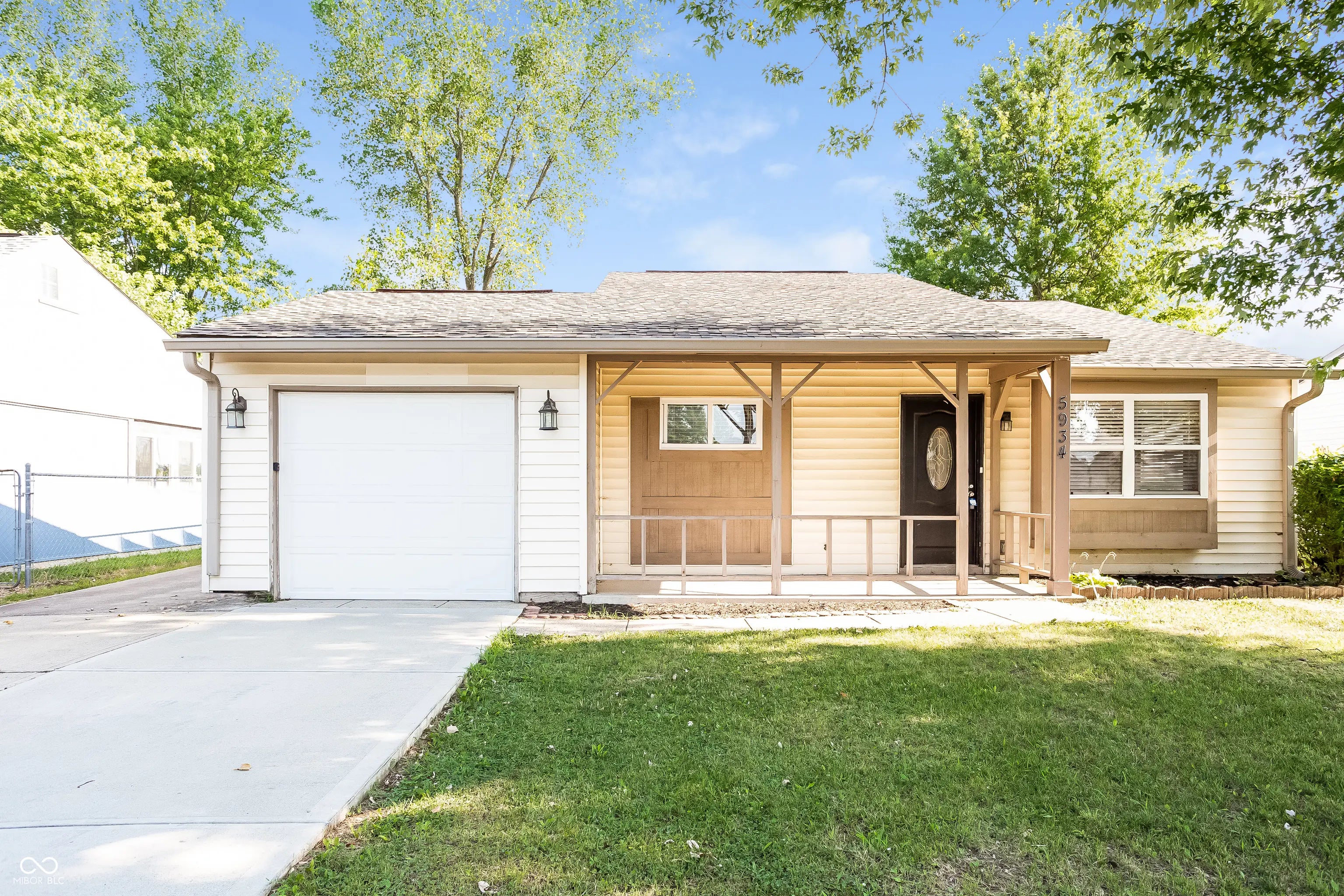 5934 Parterra Drive, Indianapolis