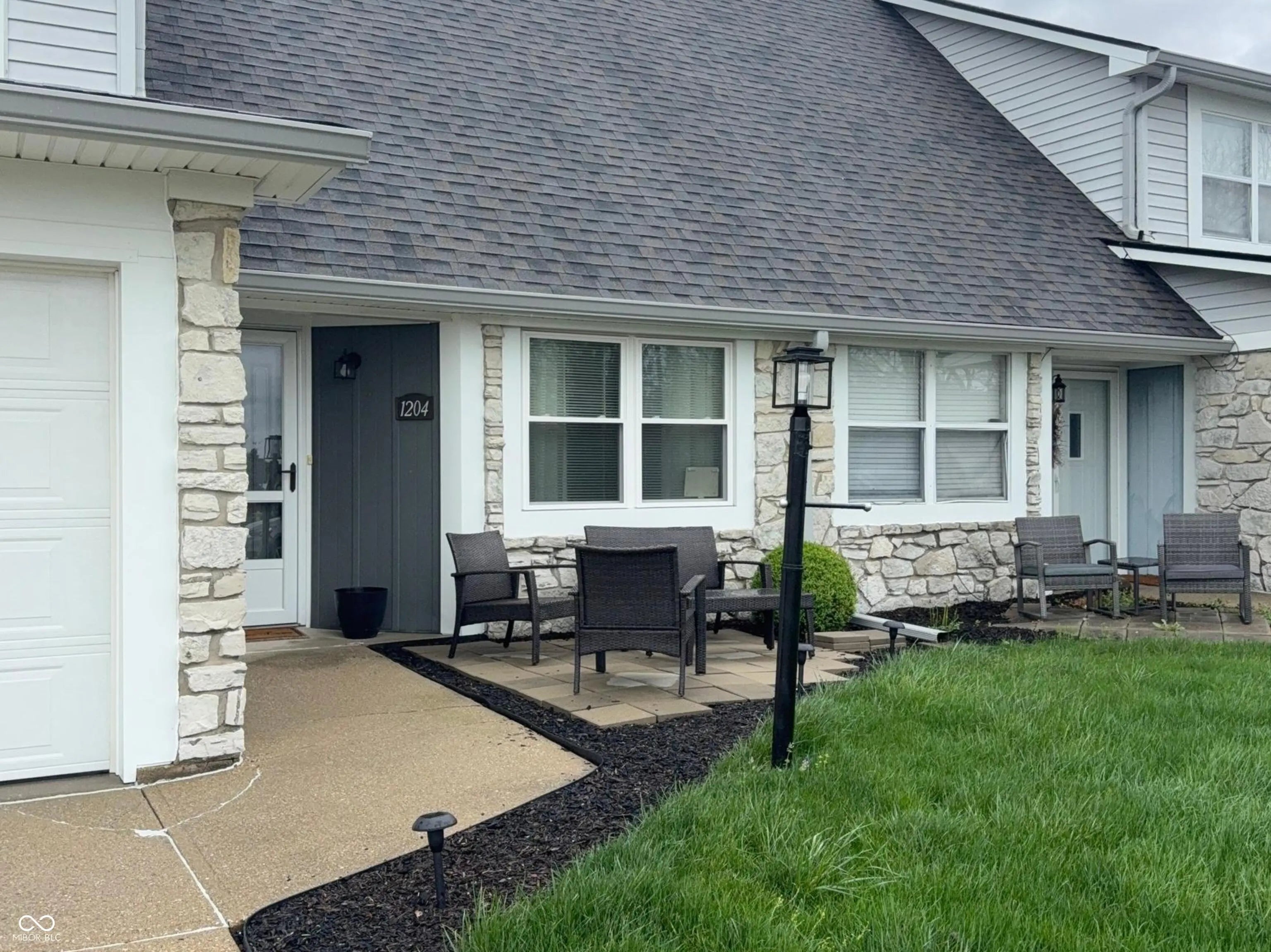 Photo of 1204 Paradise Way N B Greenwood, IN 46143