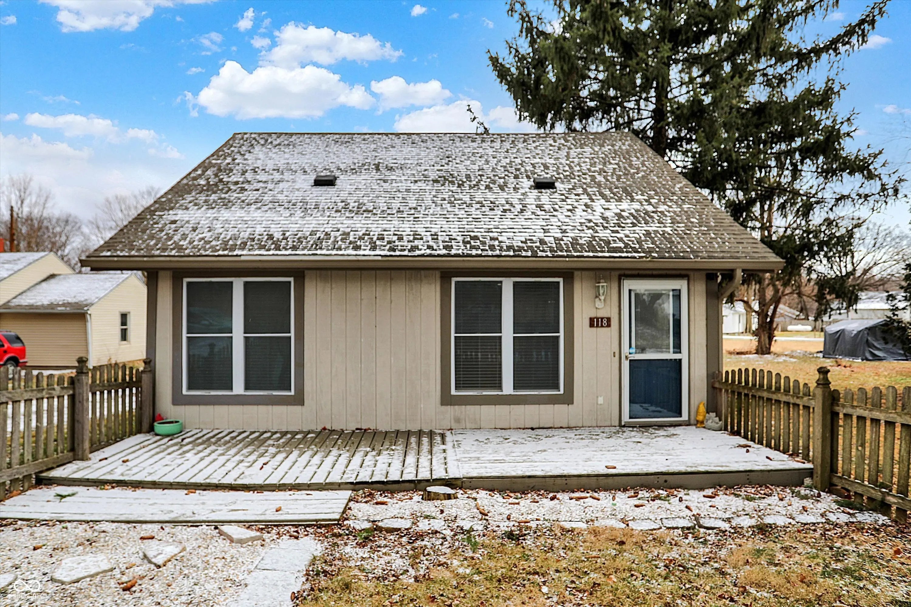 Photo of 118 Nakomis Street Noblesville, IN 46062