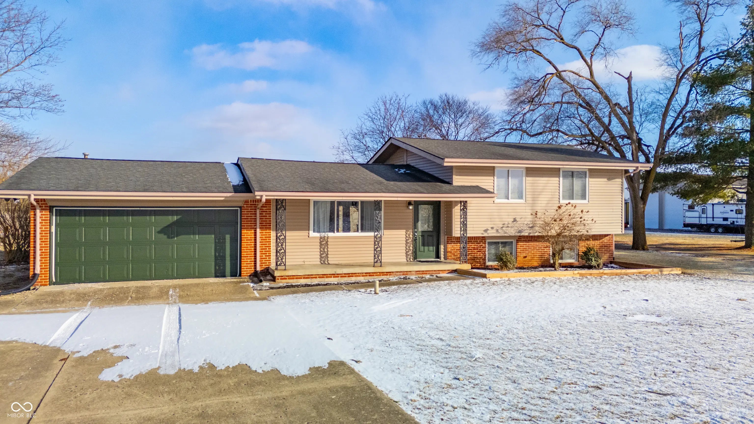 8581 N 300 W, Fortville