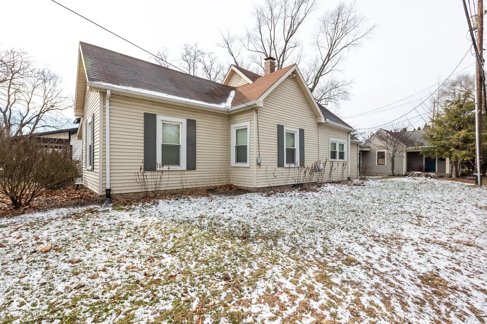 6570 Carrollton Avenue, Indianapolis