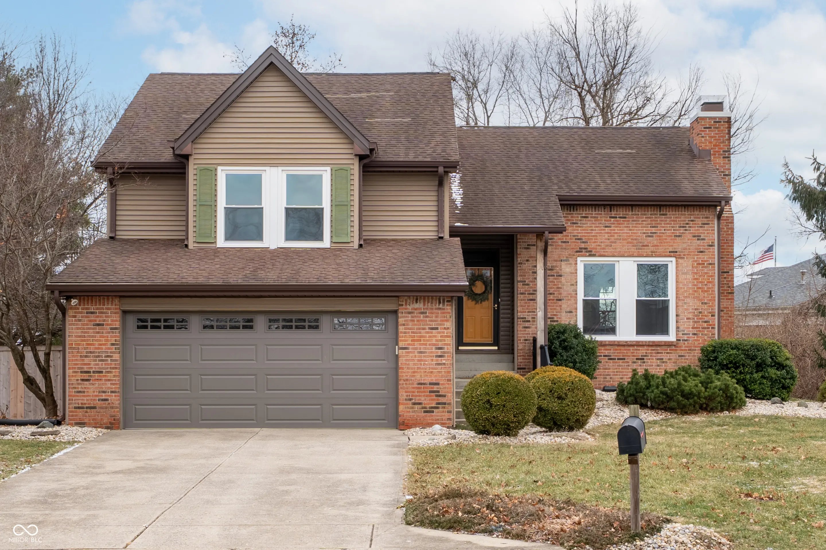 Photo of 55 Village Circle Zionsville, IN 46077