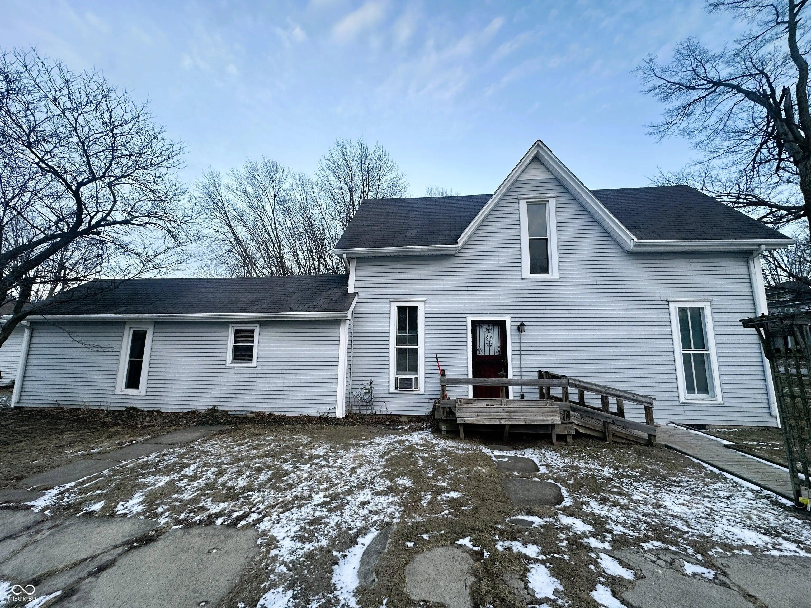 Photo of 302 E Washington Street Waynetown, IN 47990