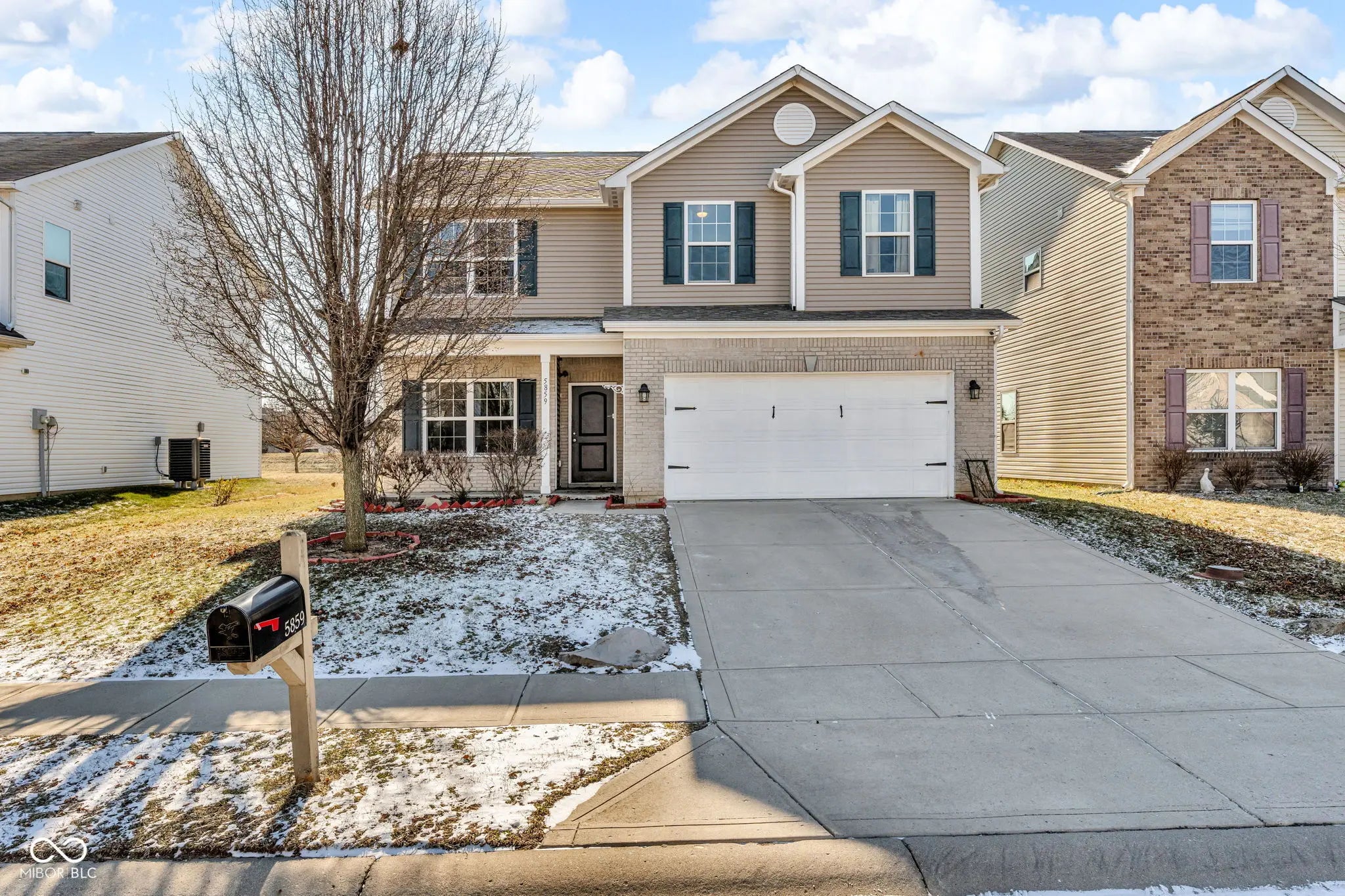 Photo of 5859 Edelle Drive Indianapolis, IN 46237