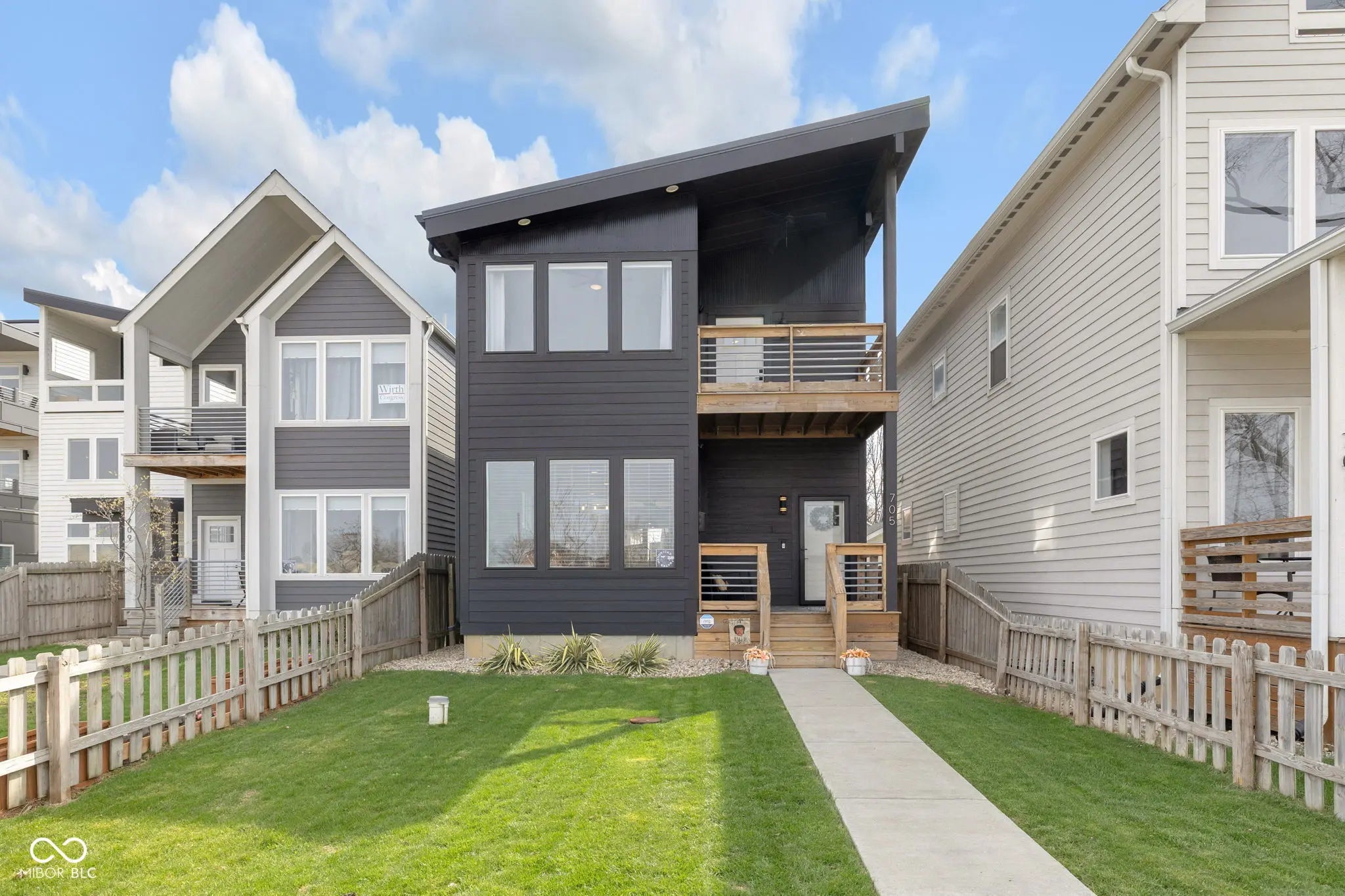 Photo of 705 Prospect Street Indianapolis, IN 46203