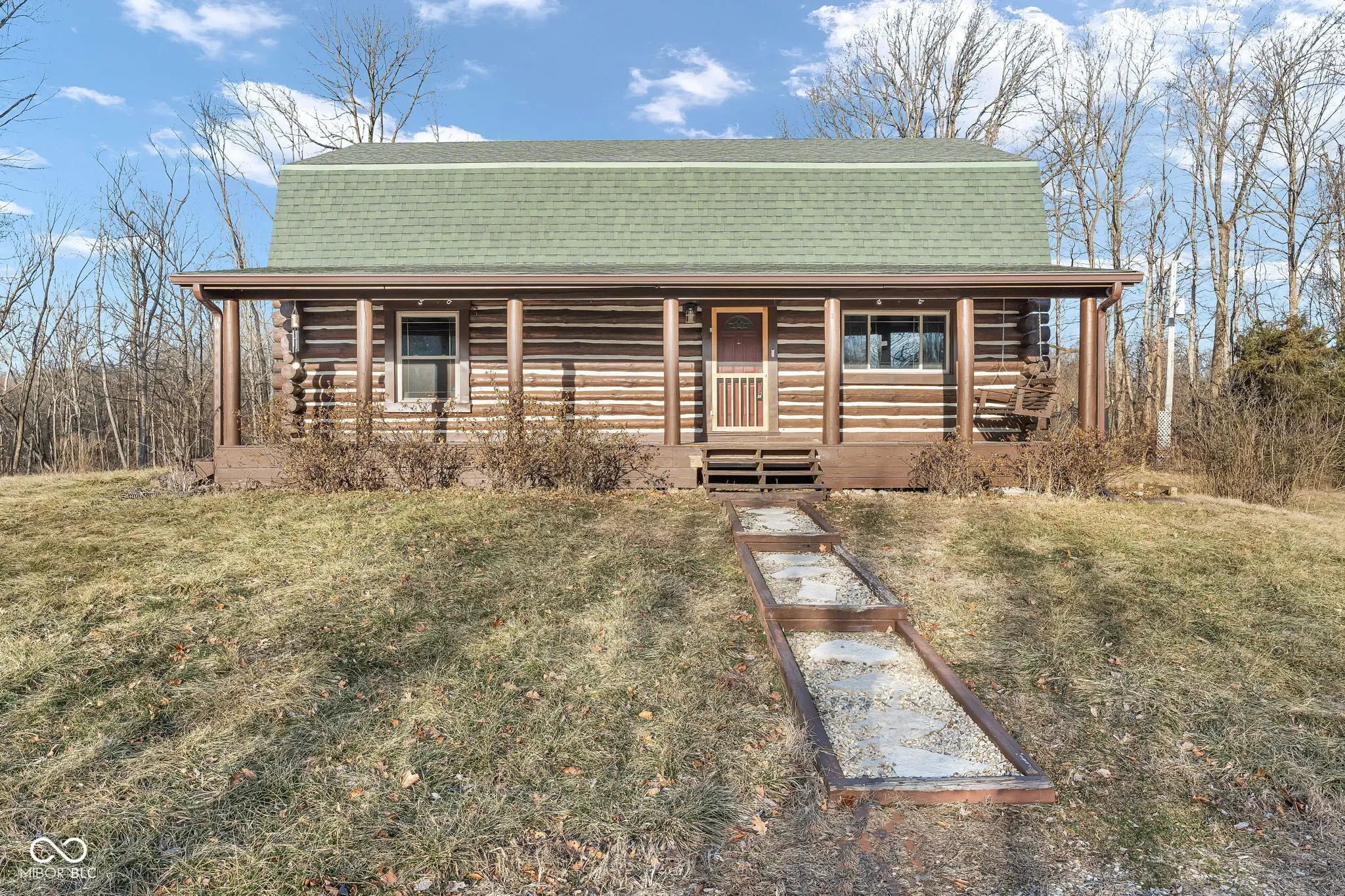 6968 S 300 W, Trafalgar