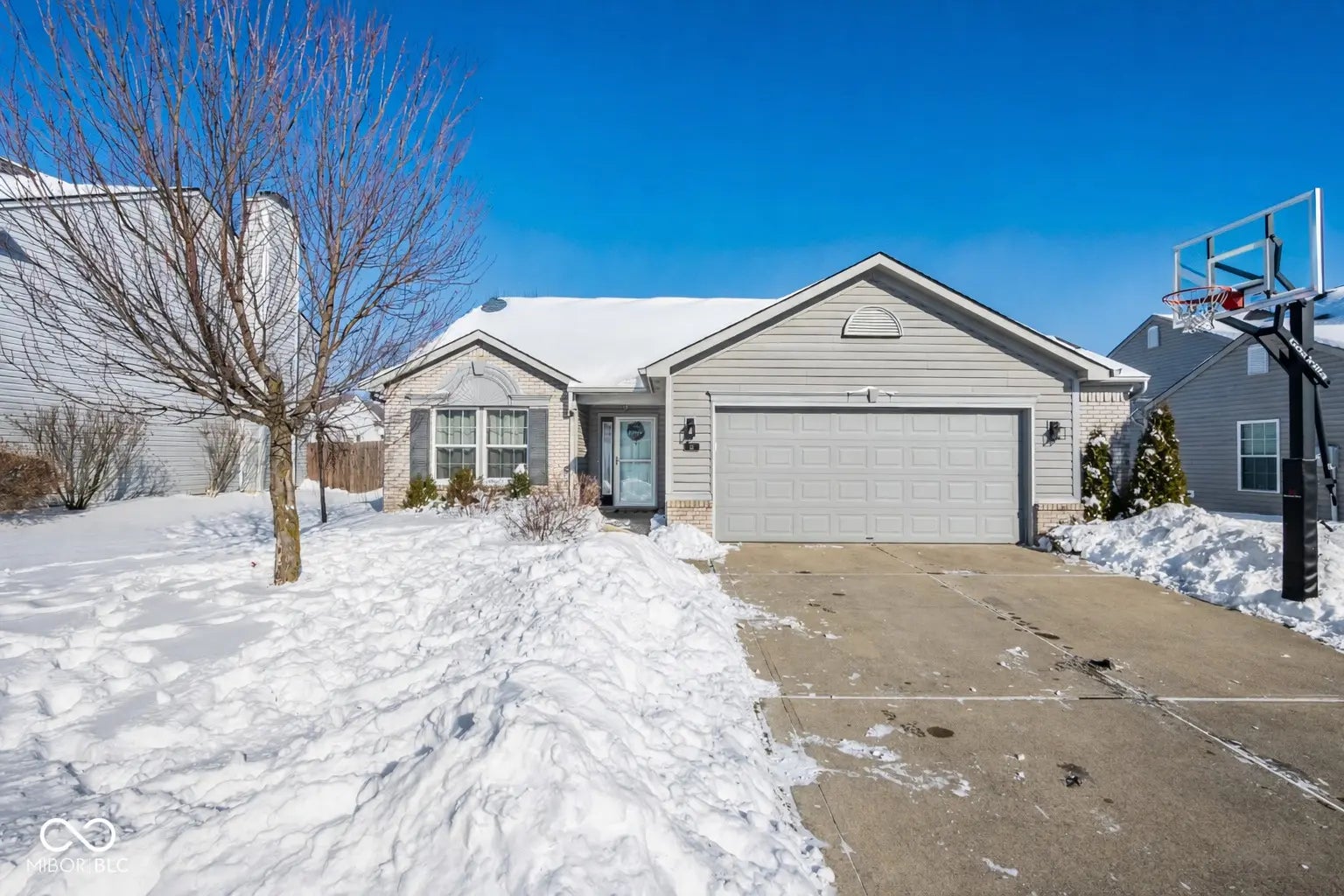 32 Fillmore Way, Westfield