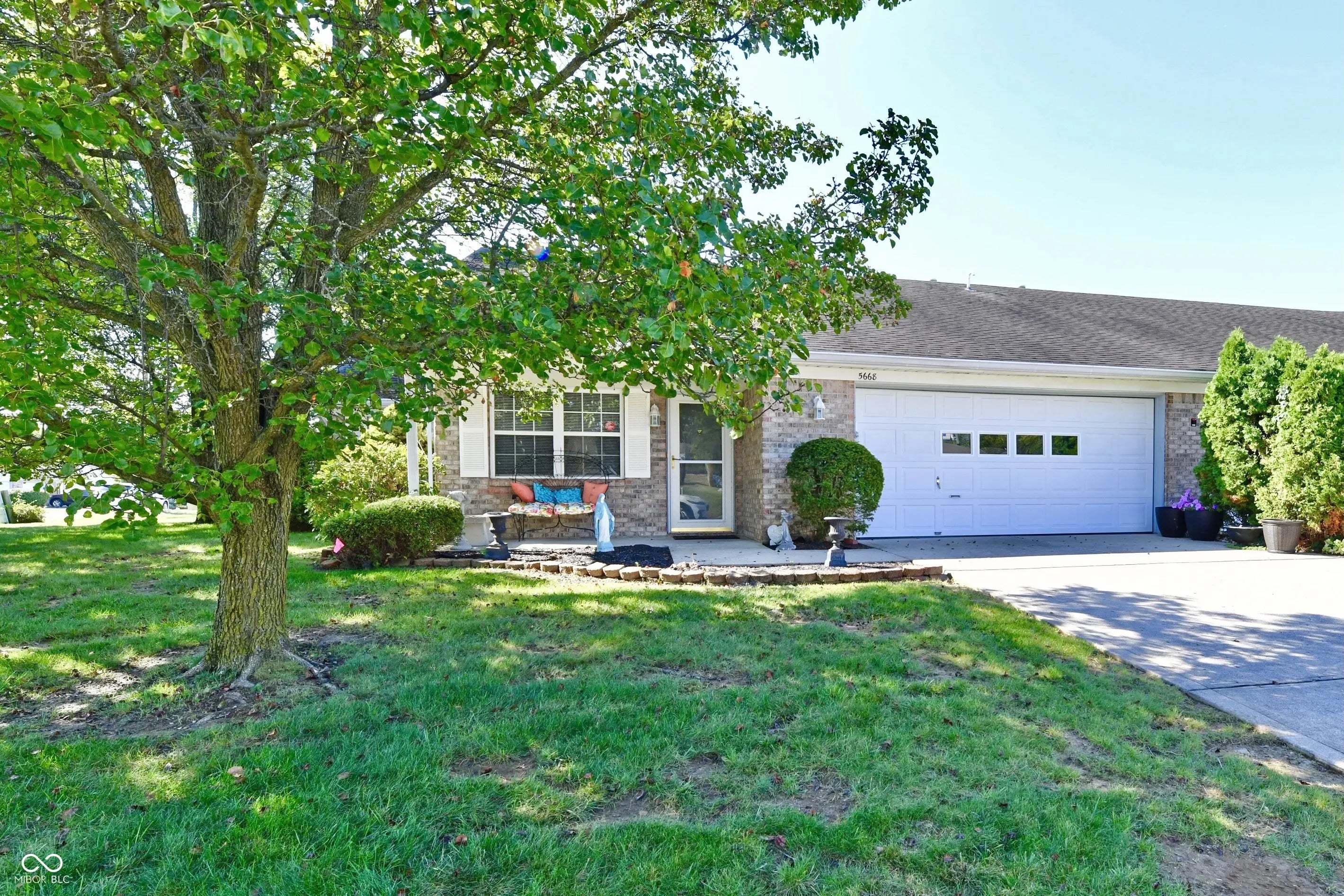 5668 Misty Ridge Circle, Indianapolis