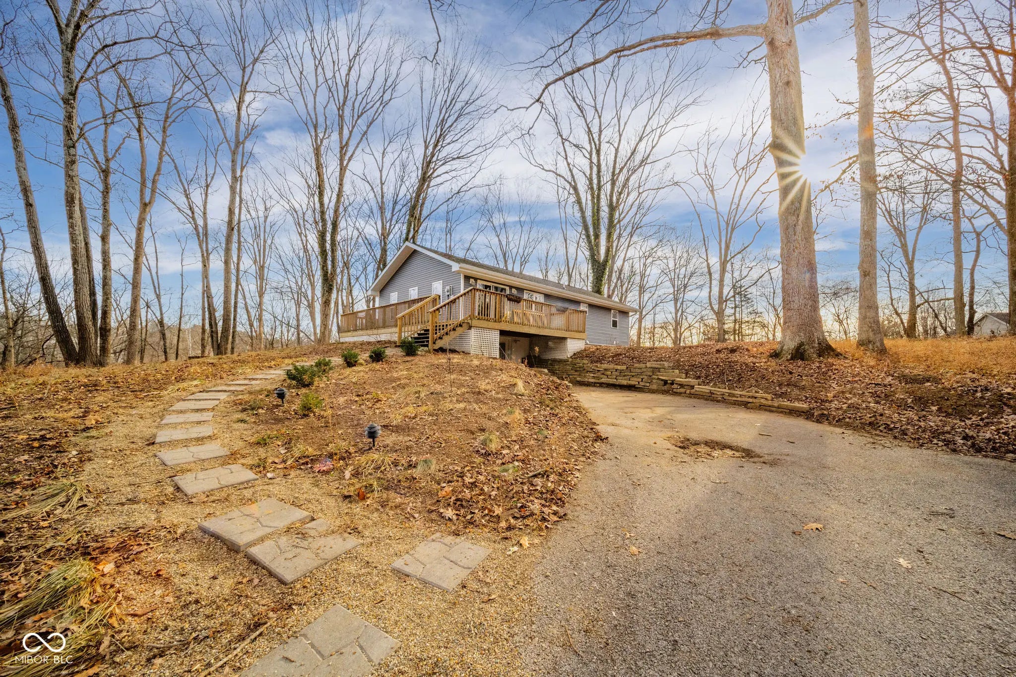 4313 N Hartstrait Road, Bloomington