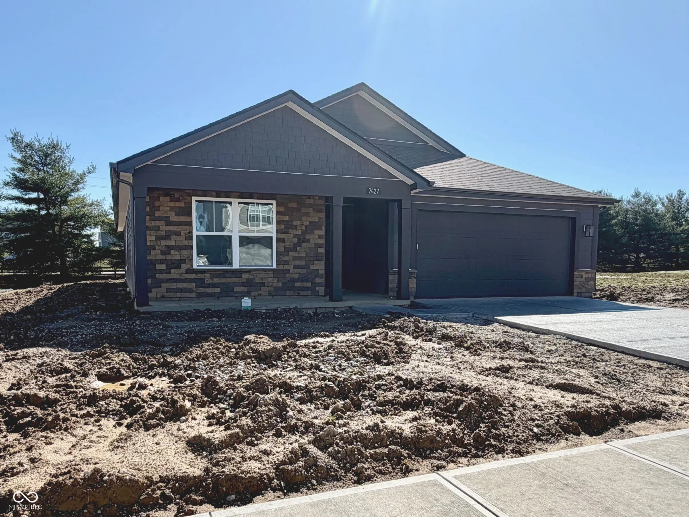 7427 Big Bend Boulevard, Camby