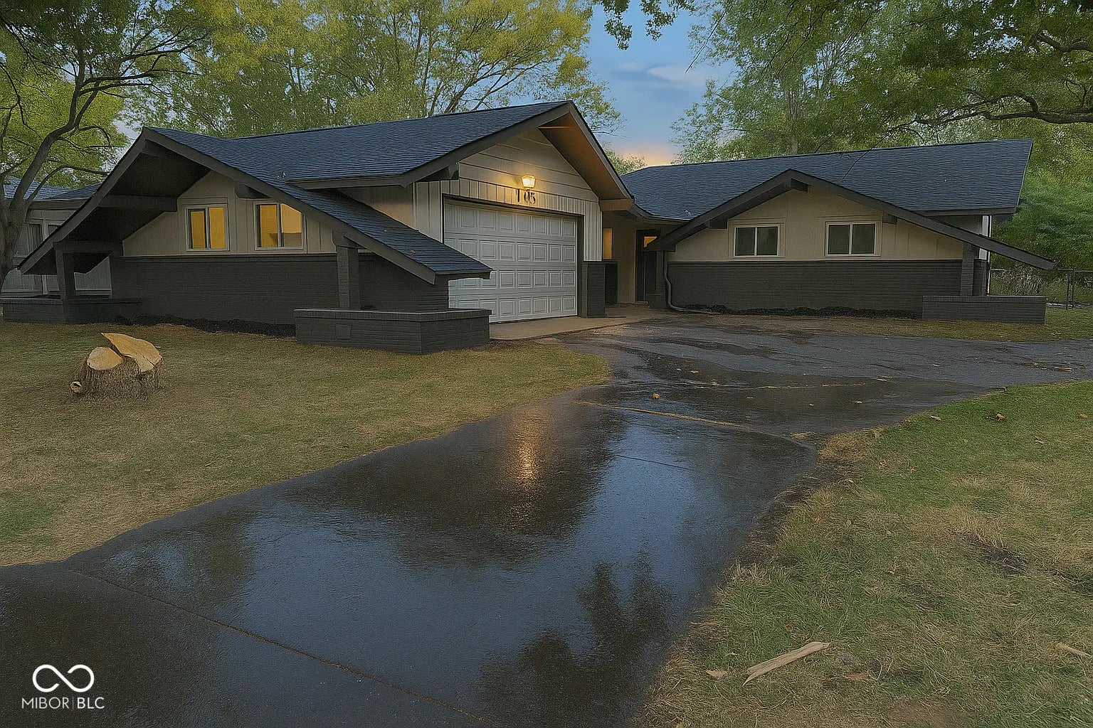 975 Burbank Road, Indianapolis