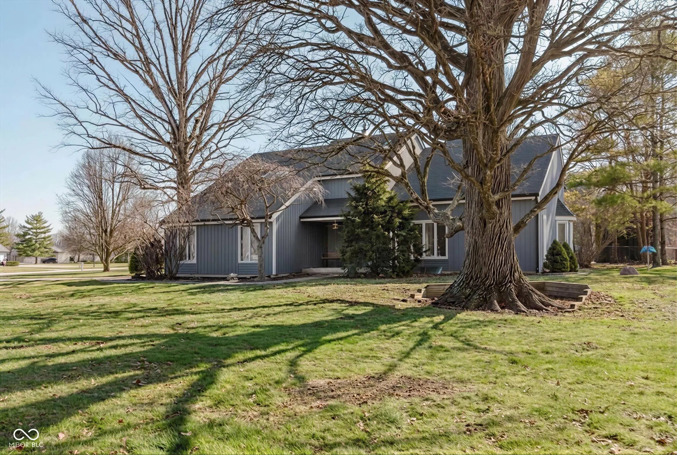 2020 S Oakwood Drive, New Palestine