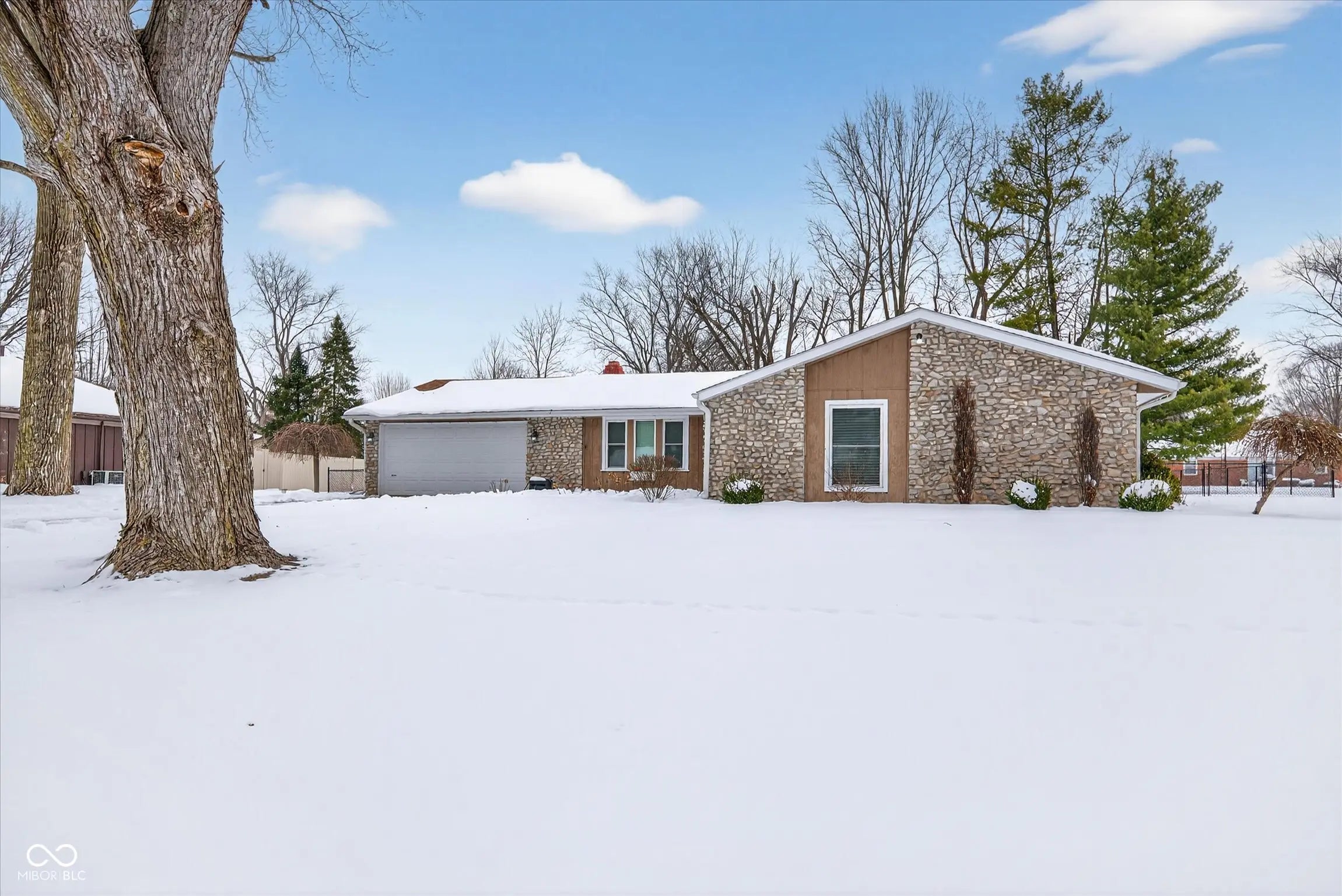 Photo of 508 N Parkwood Drive Muncie, IN 47304