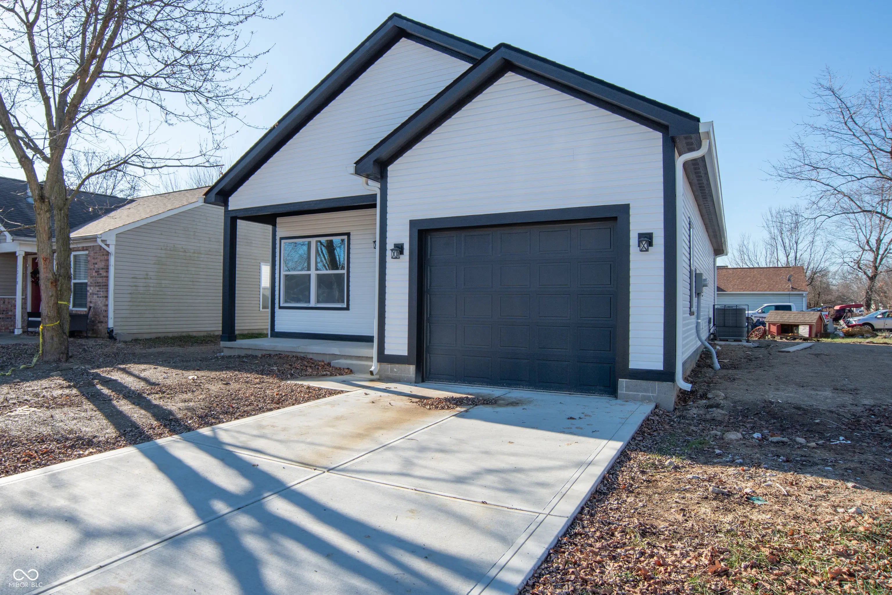 3226 Keystone Lakes Way, Indianapolis