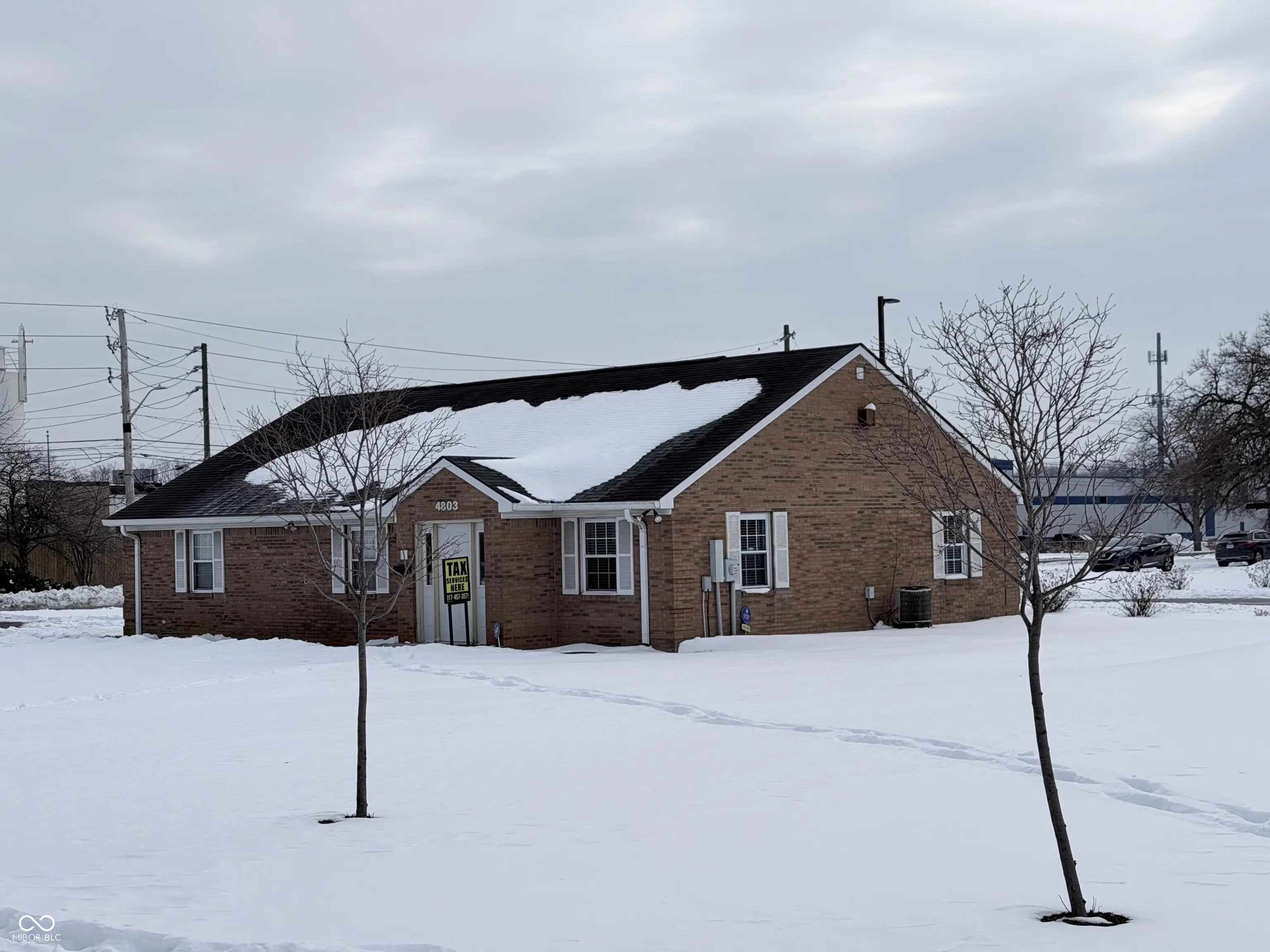 4803 W 71st Street, Indianapolis