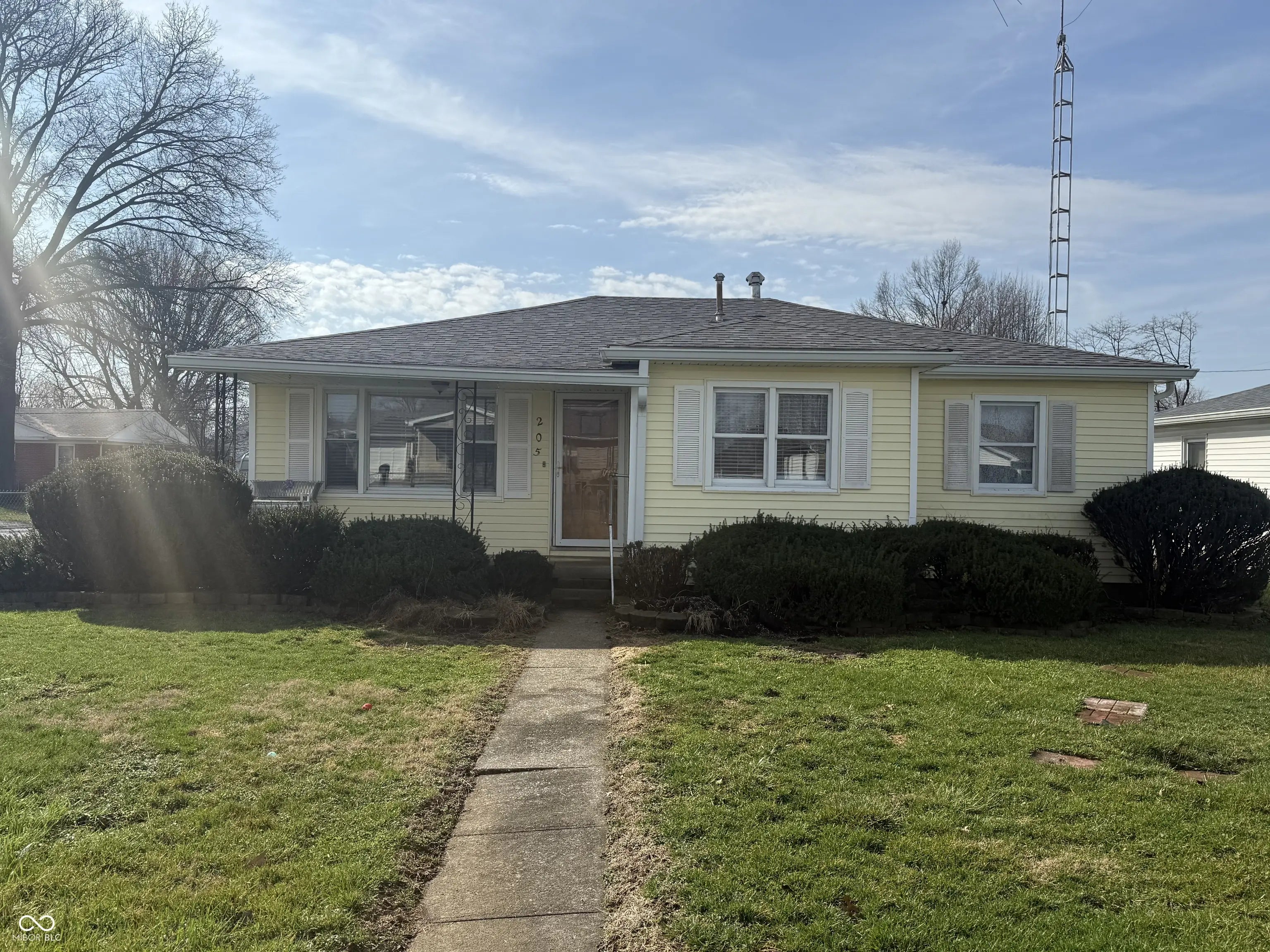 205 E 4th Street, Greensburg