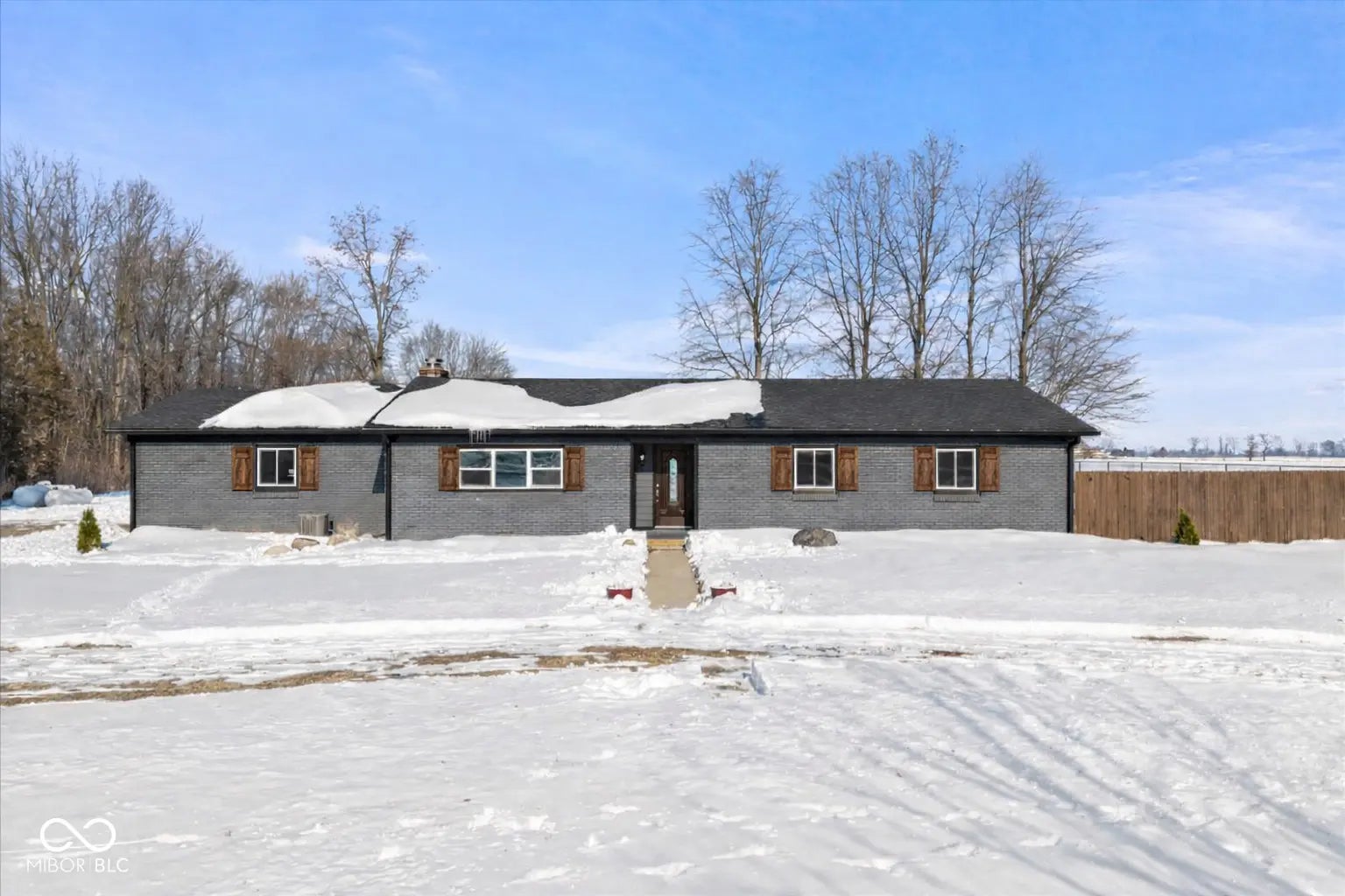 Photo of 732 W 700 N Fortville, IN 46040