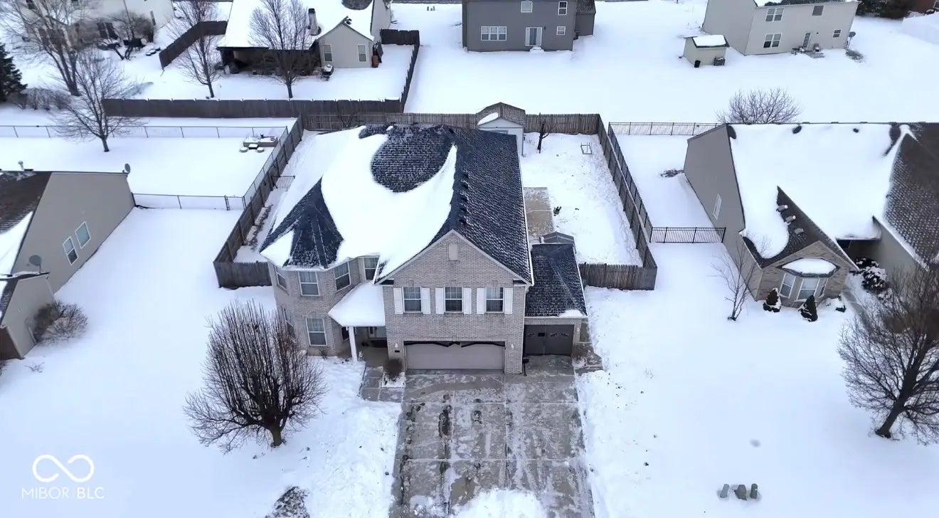 8186 Stonelick Drive, Avon