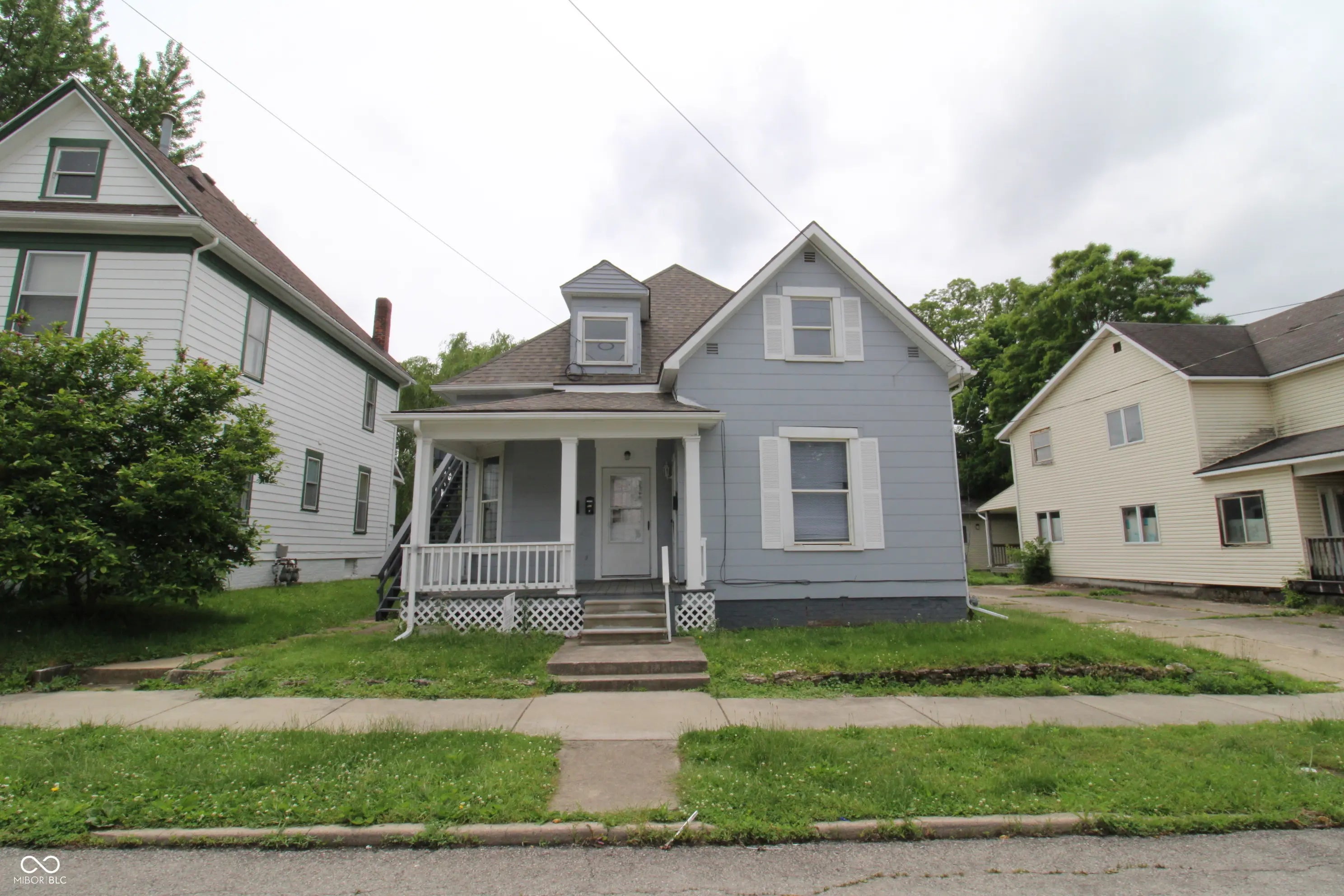 Photo of 907 W Main Street Muncie, IN 47305