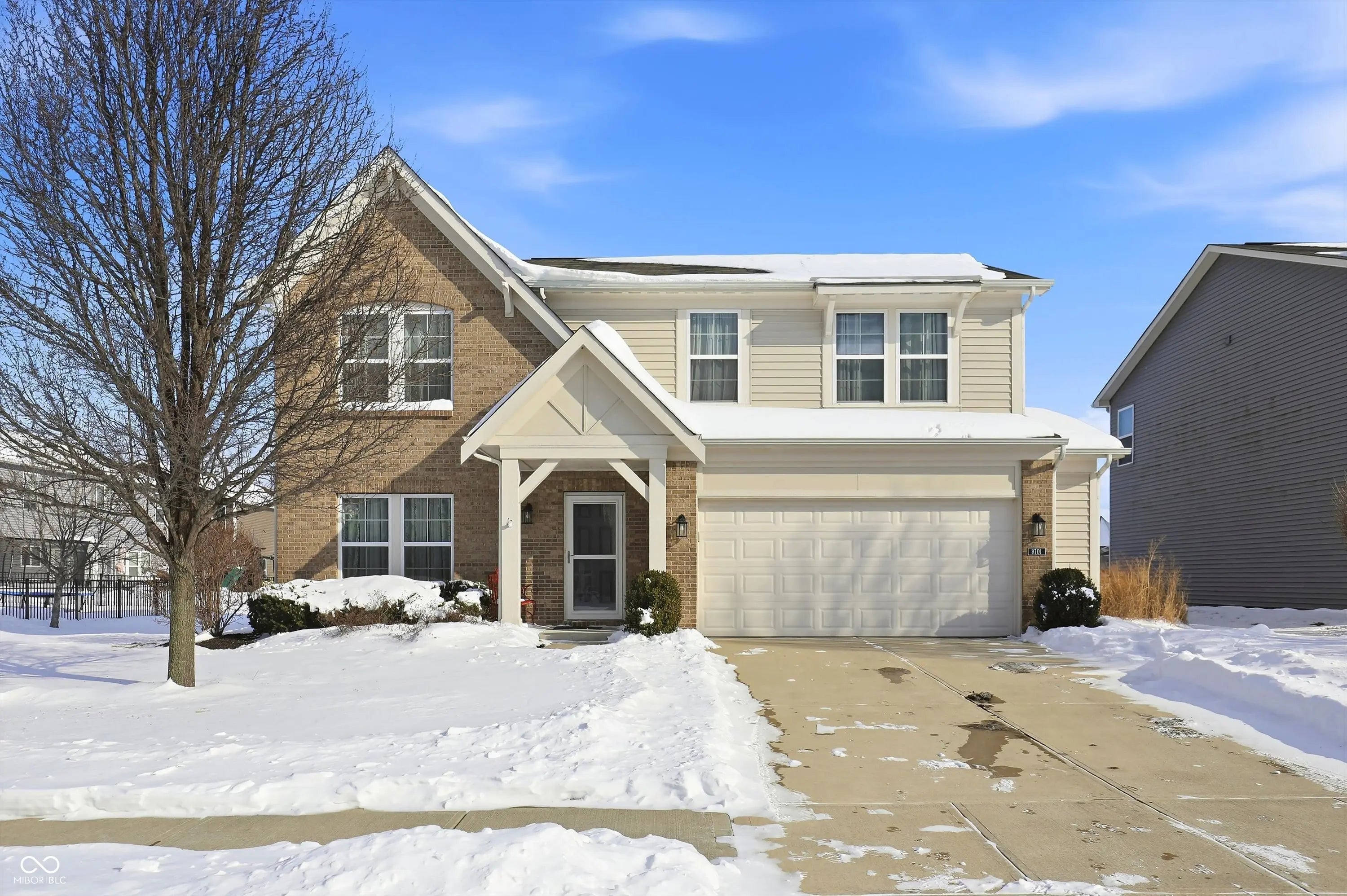 8701 N Dresden Drive, McCordsville