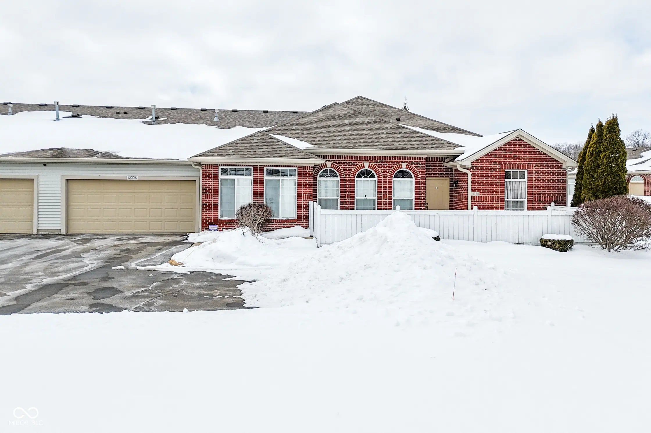 Photo of 10338 Gateway Drive D Indianapolis, IN 46234