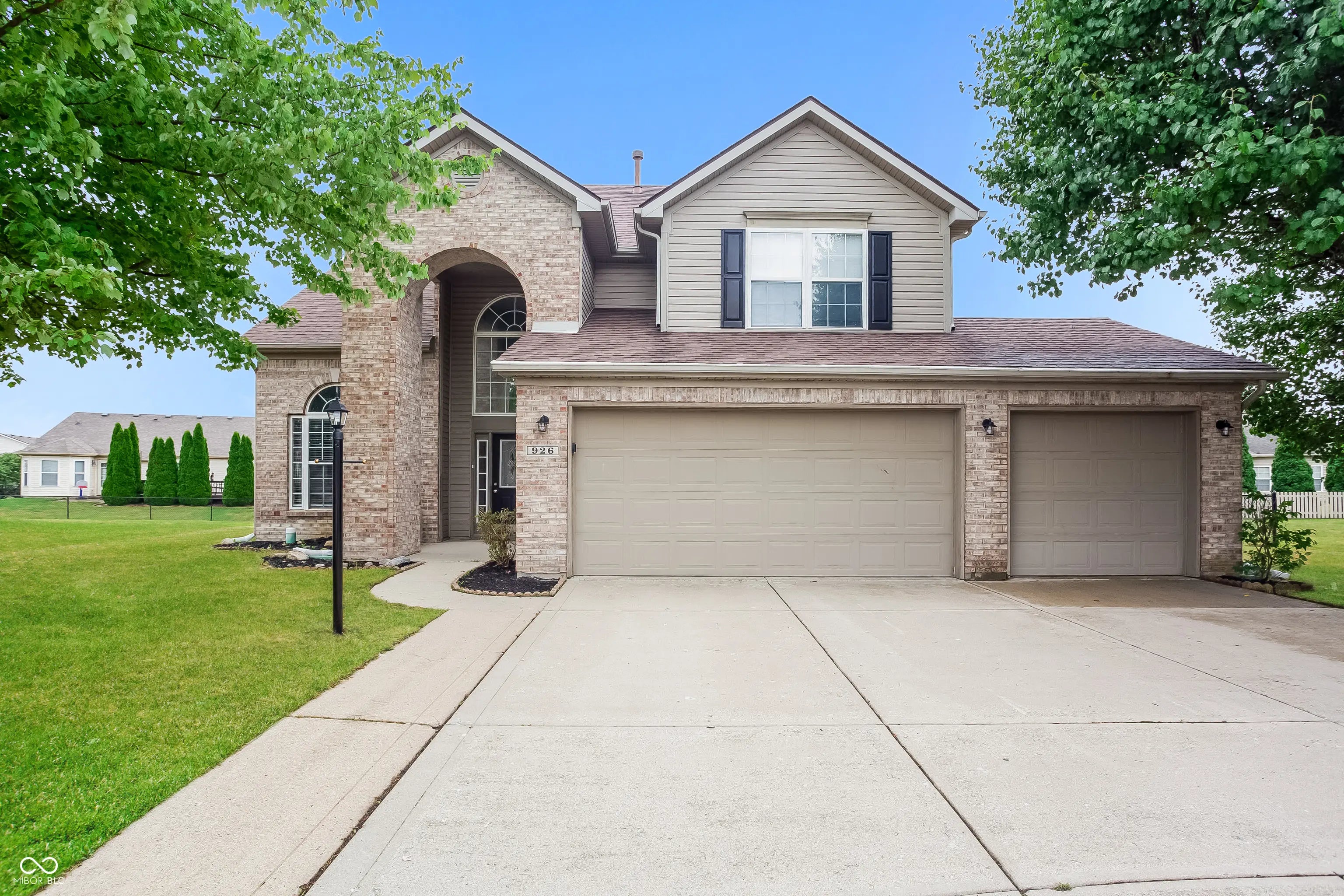 926 Nature Lake Circle, Brownsburg