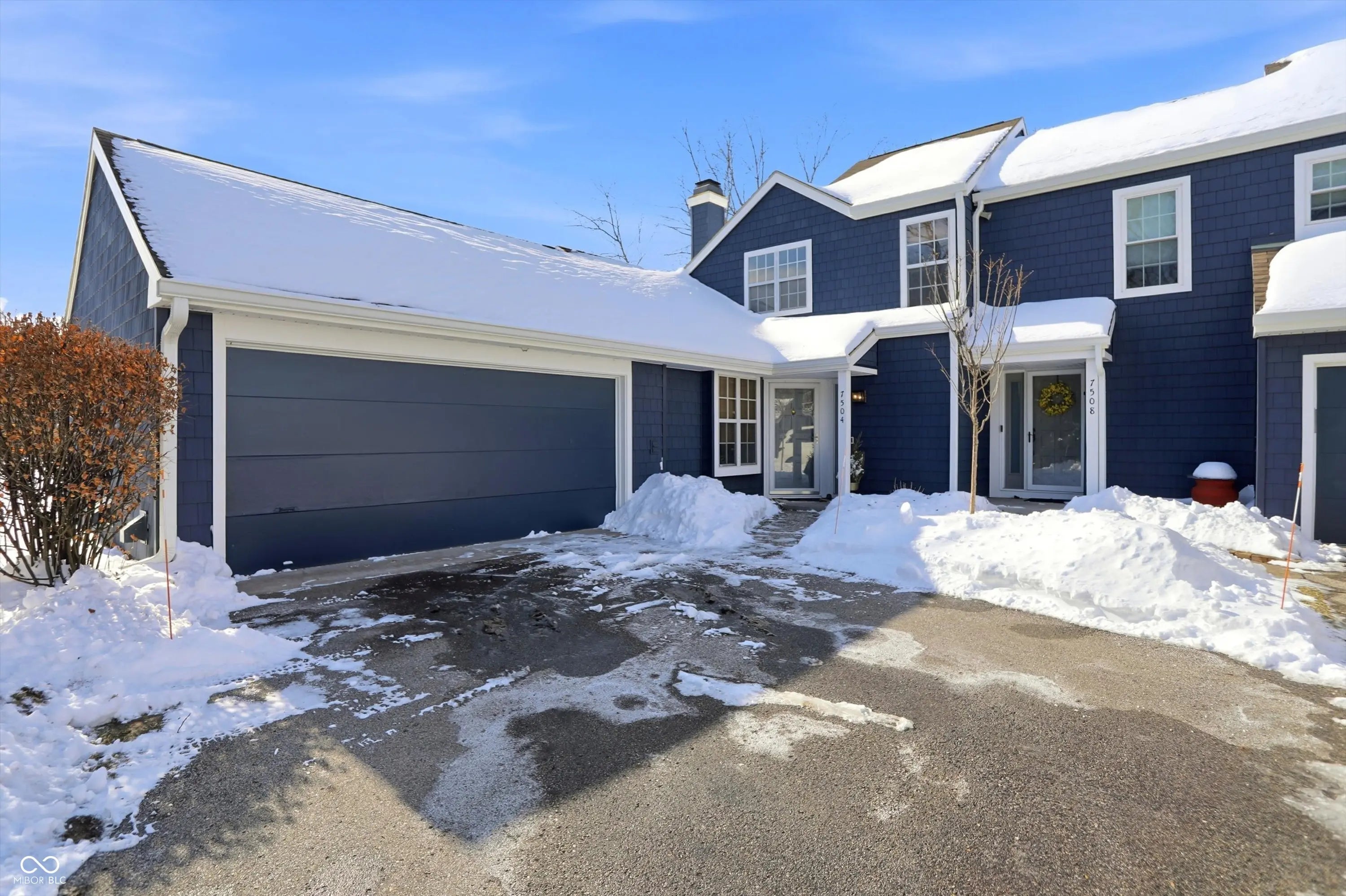 7504 Harbour Isle, Indianapolis