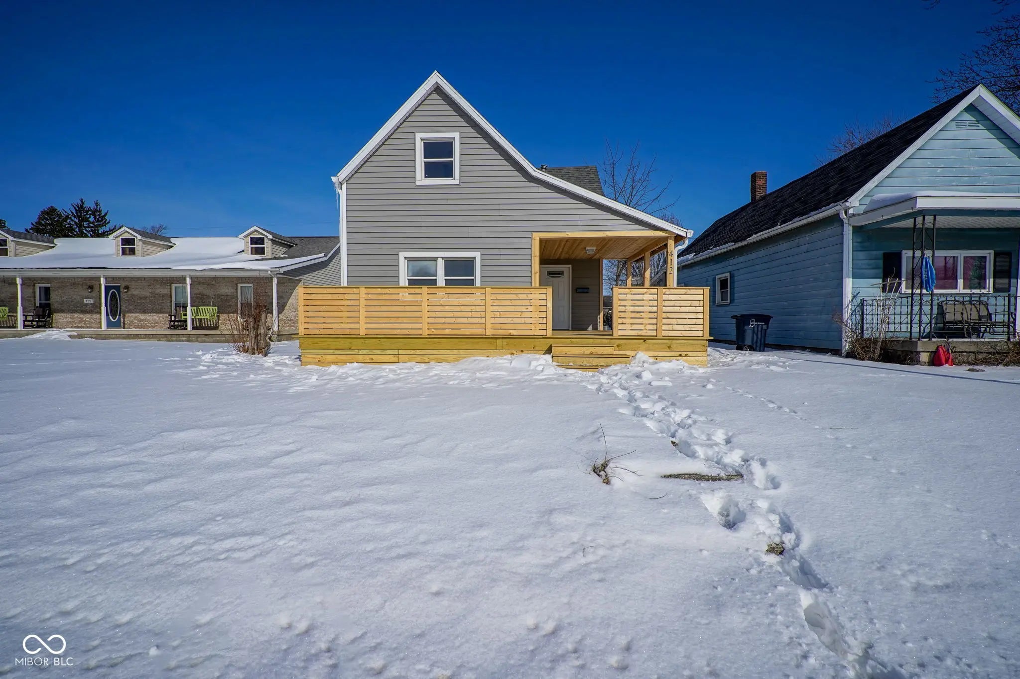 412 Main Street, Elwood