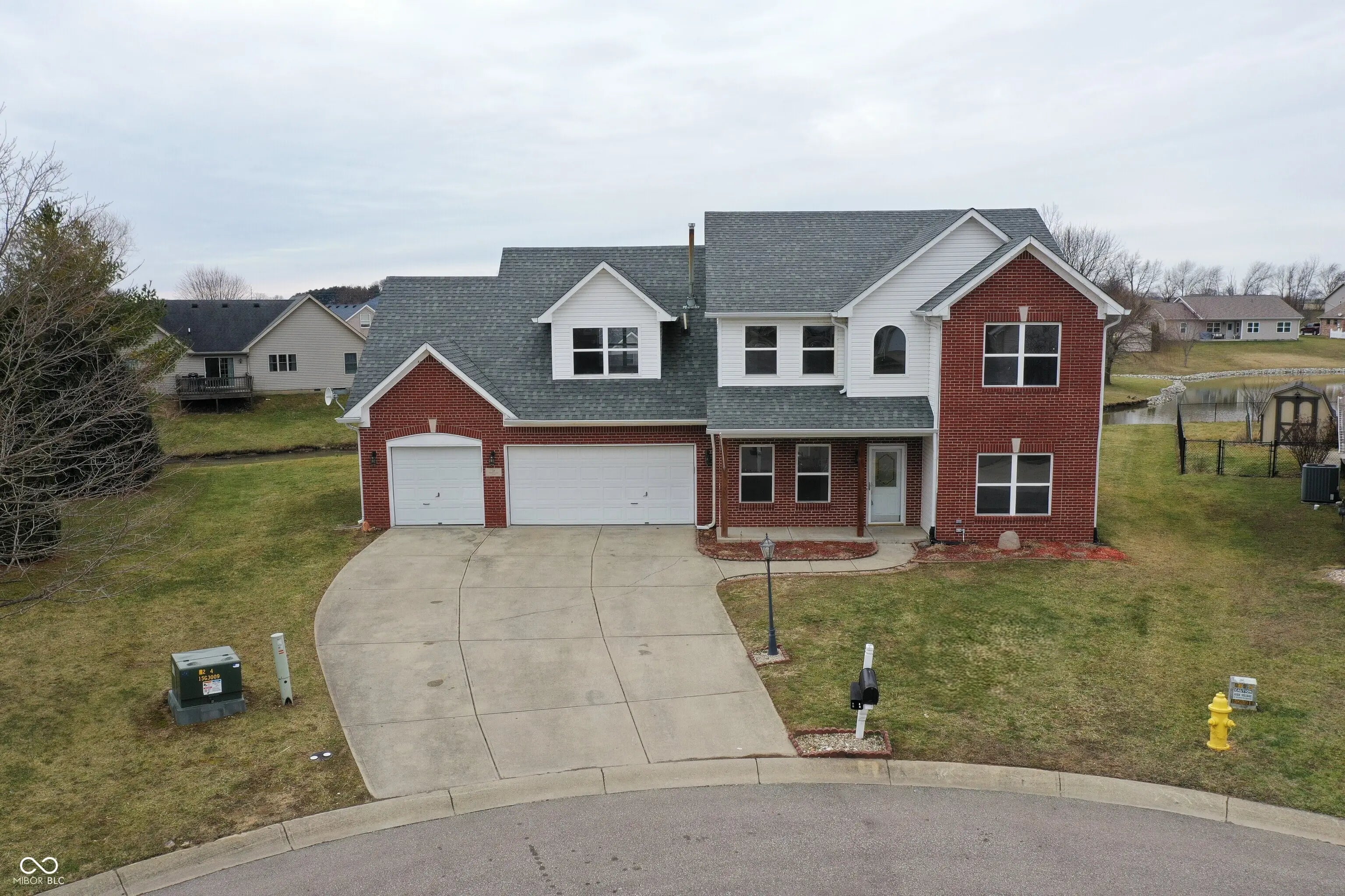 54 Spring Lake Court, Trafalgar