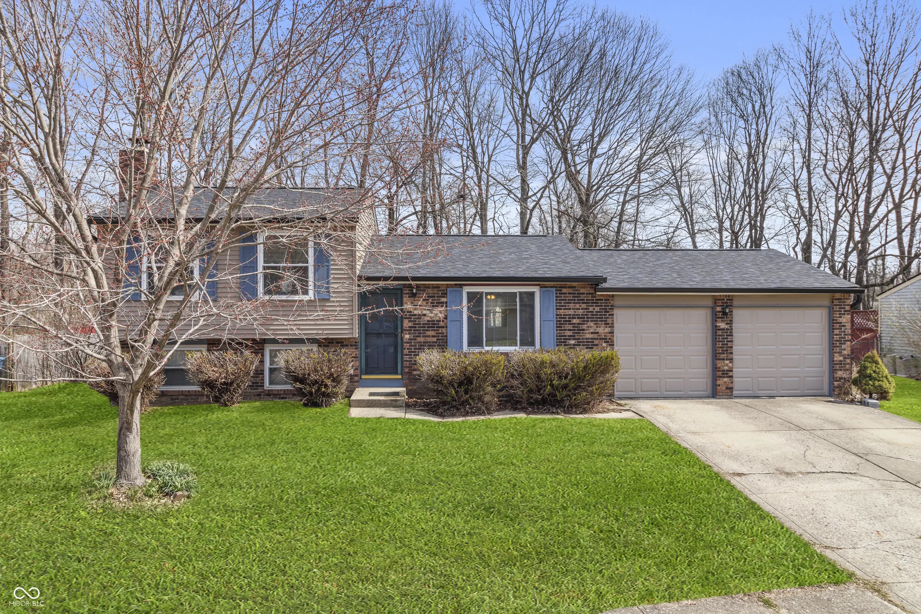 Photo of 1423 Gumwood Drive Indianapolis, IN 46234