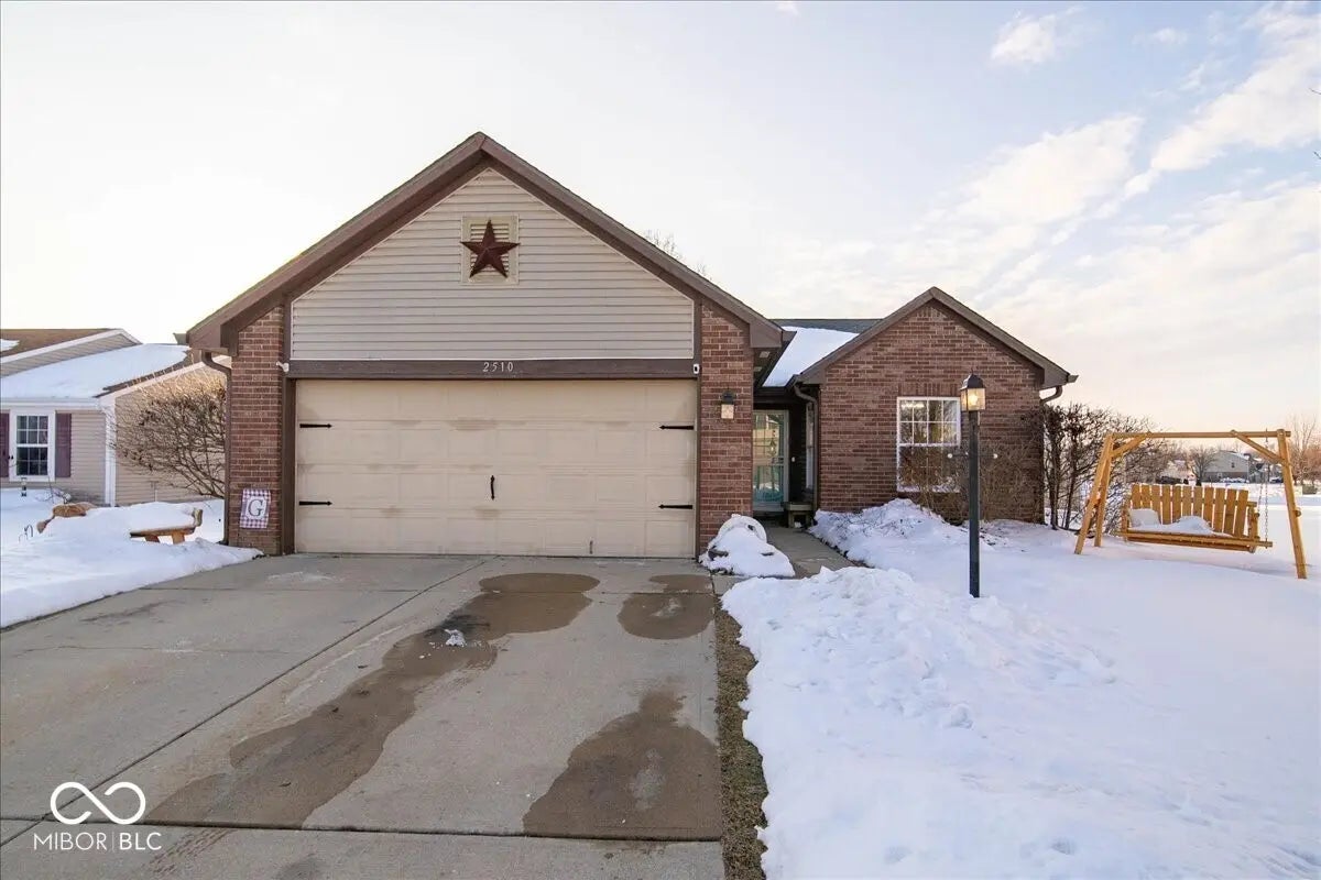 Photo of 2510 Swan Sea Drive Indianapolis, IN 46239
