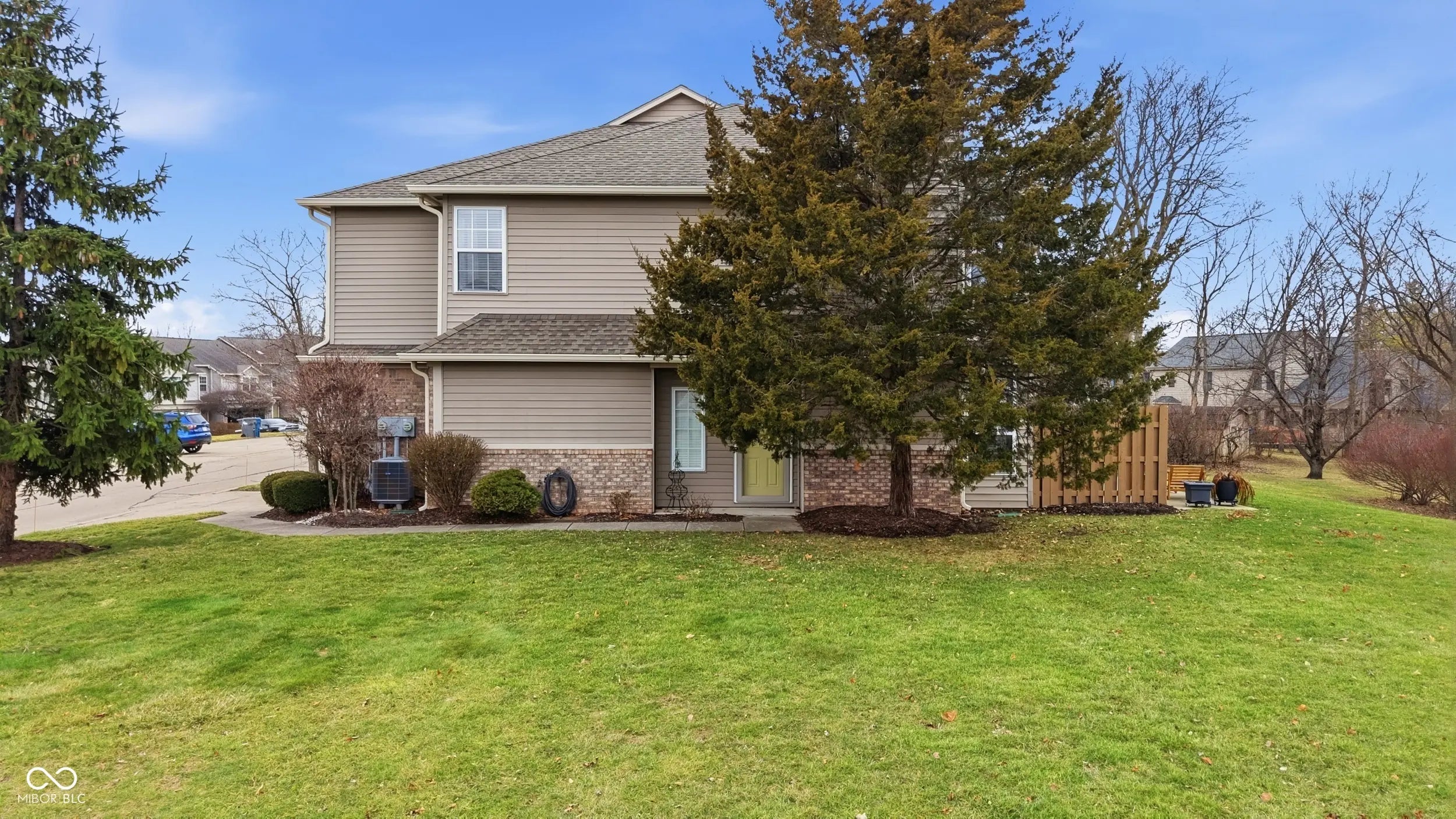 Photo of 11320 Fonthill Drive Indianapolis, IN 46236