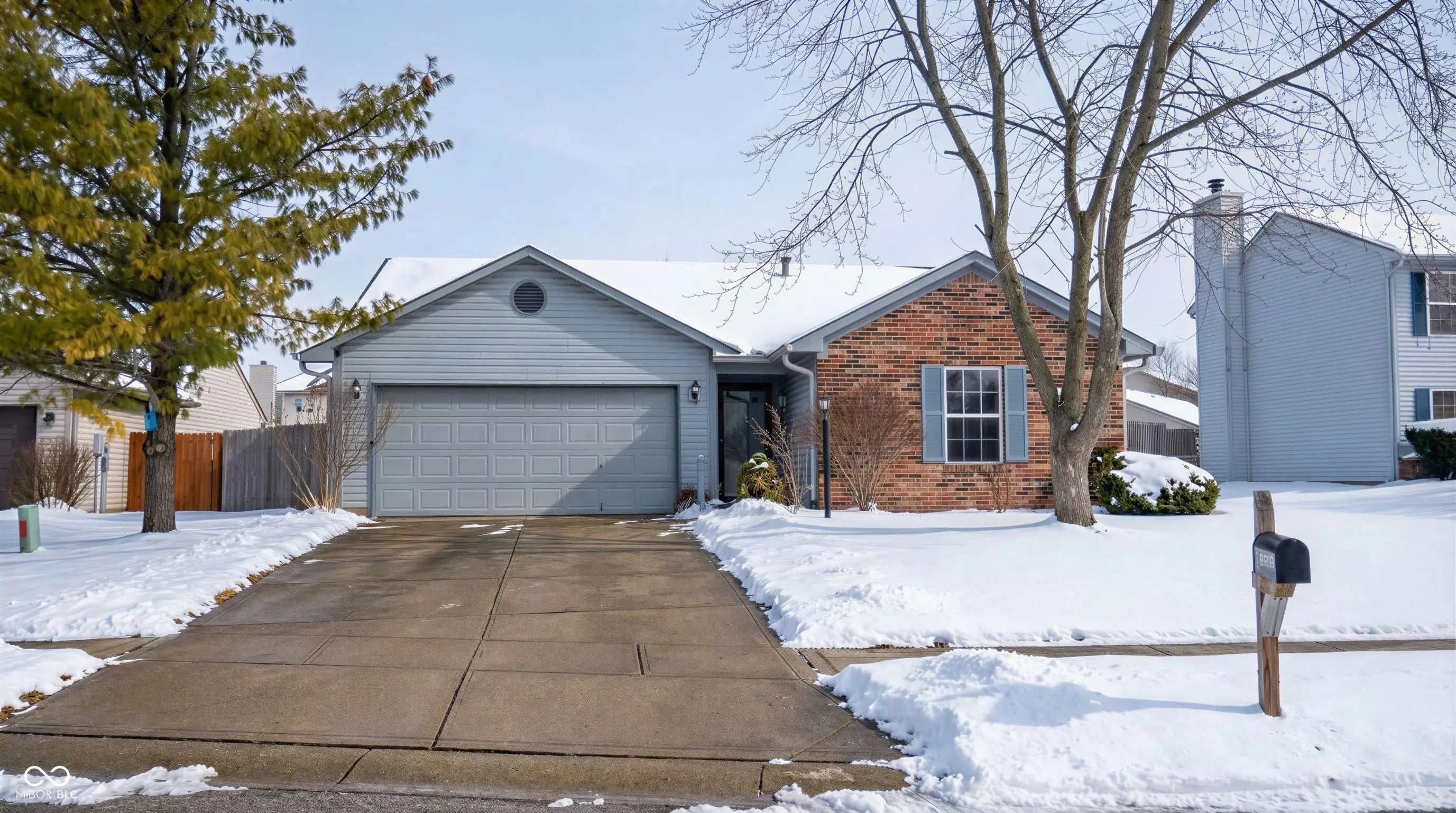 11320 Shady Hollow Lane, Indianapolis