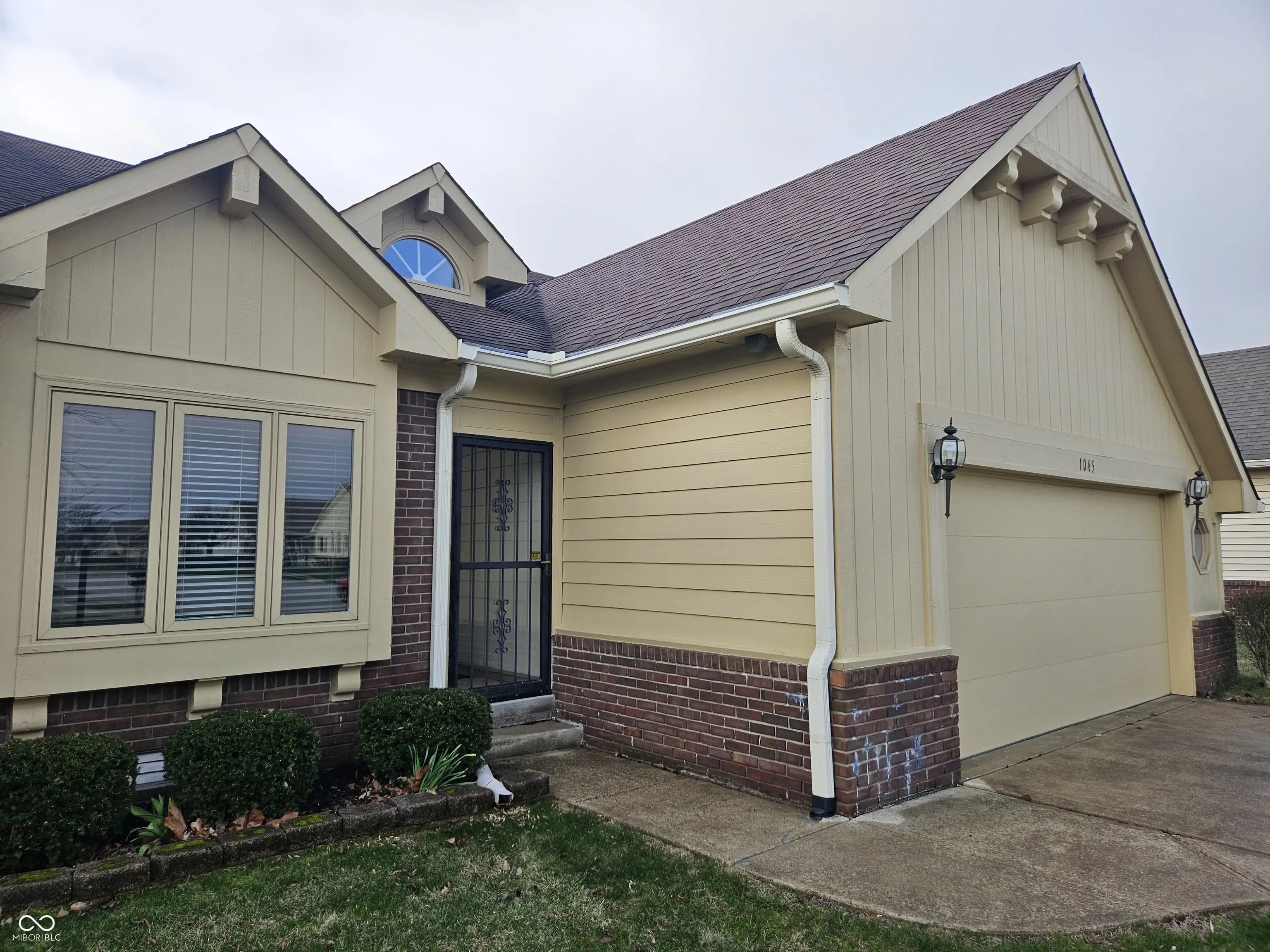 Photo of 1045 Peppermill Run Greenwood, IN 46143