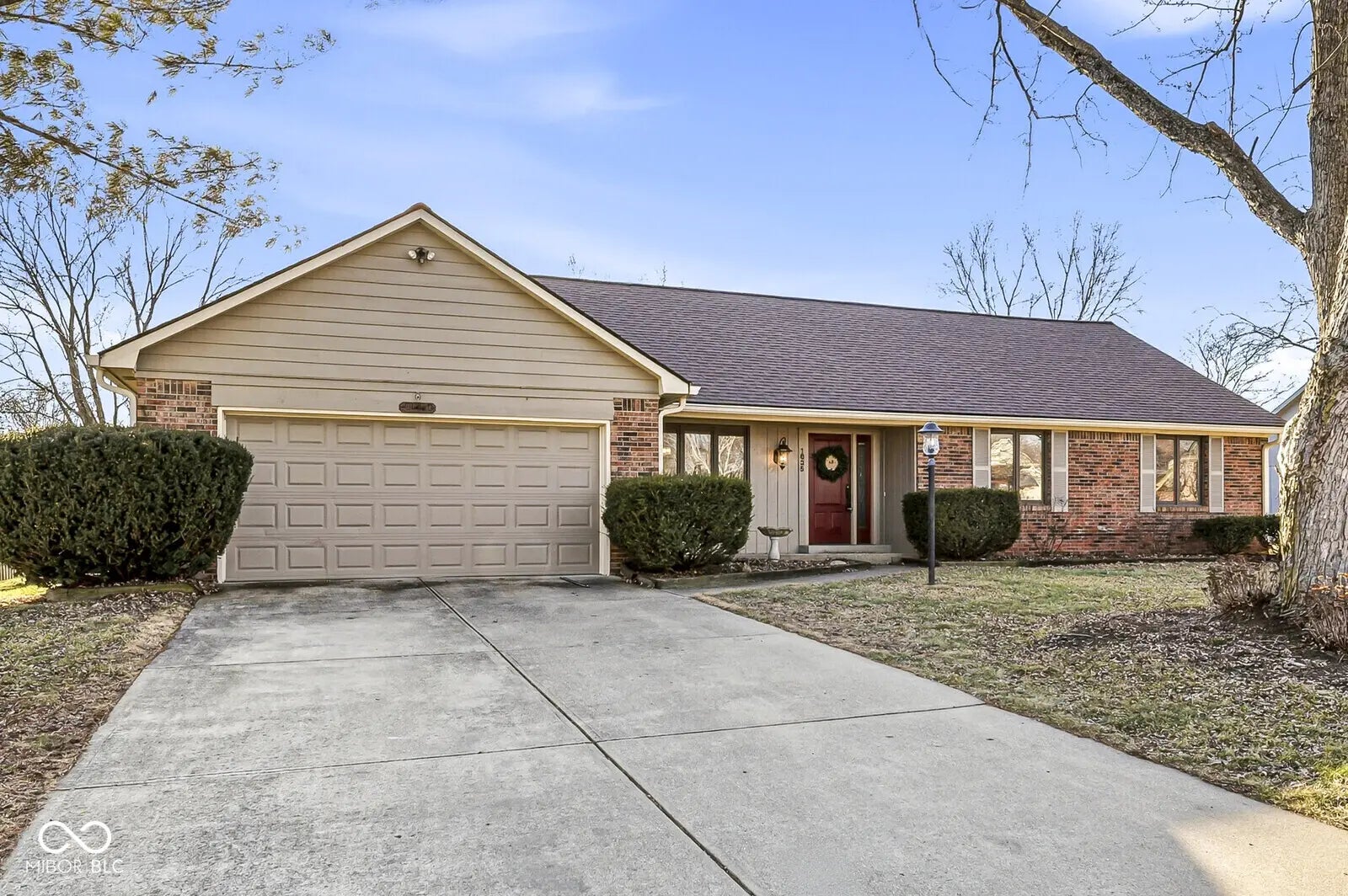 Photo of 1635 Village Walk Drive Zionsville, IN 46077