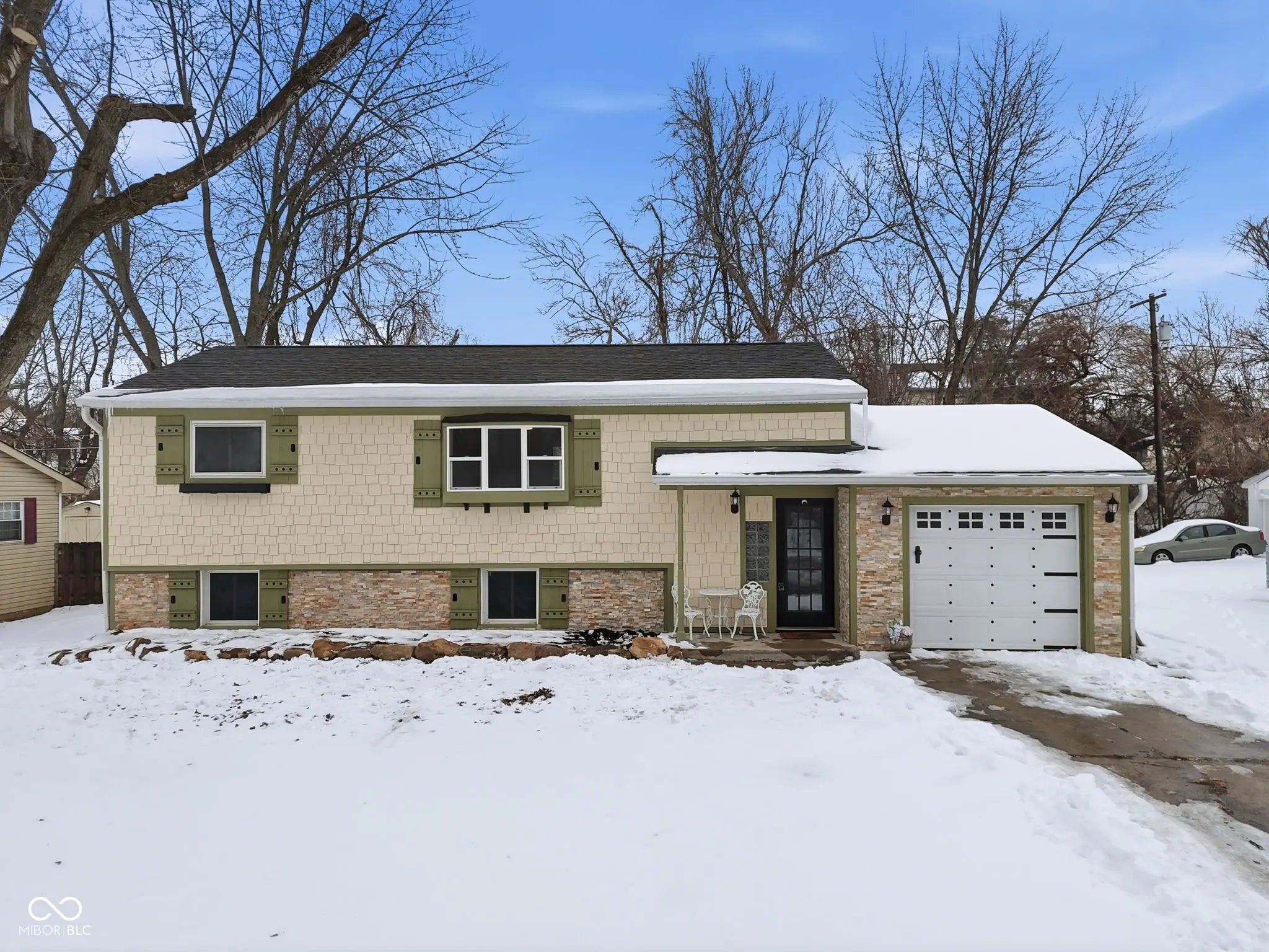 Photo of 5003 Gambel Road Indianapolis, IN 46221