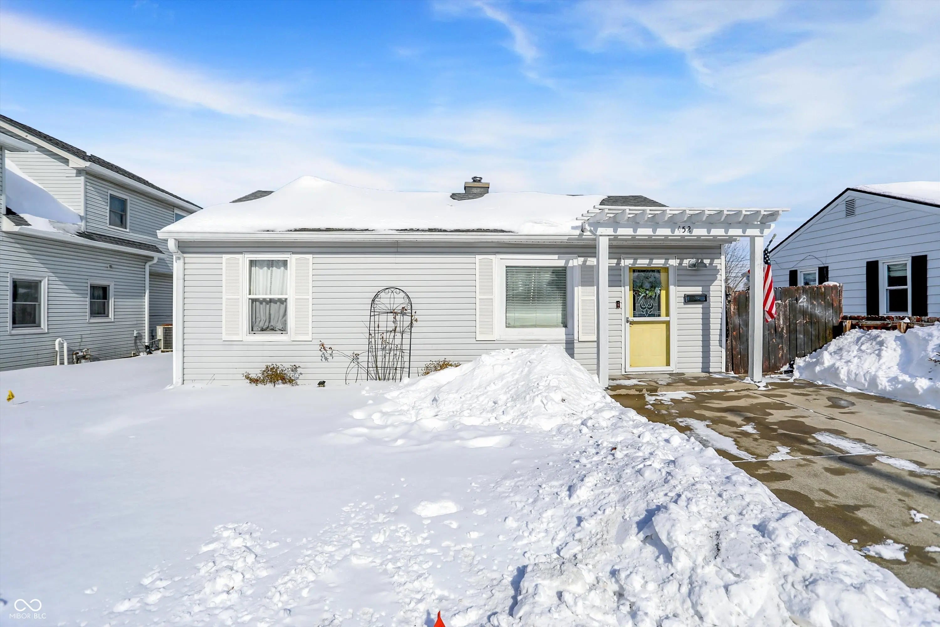 452 E Broadway Street, Greenwood