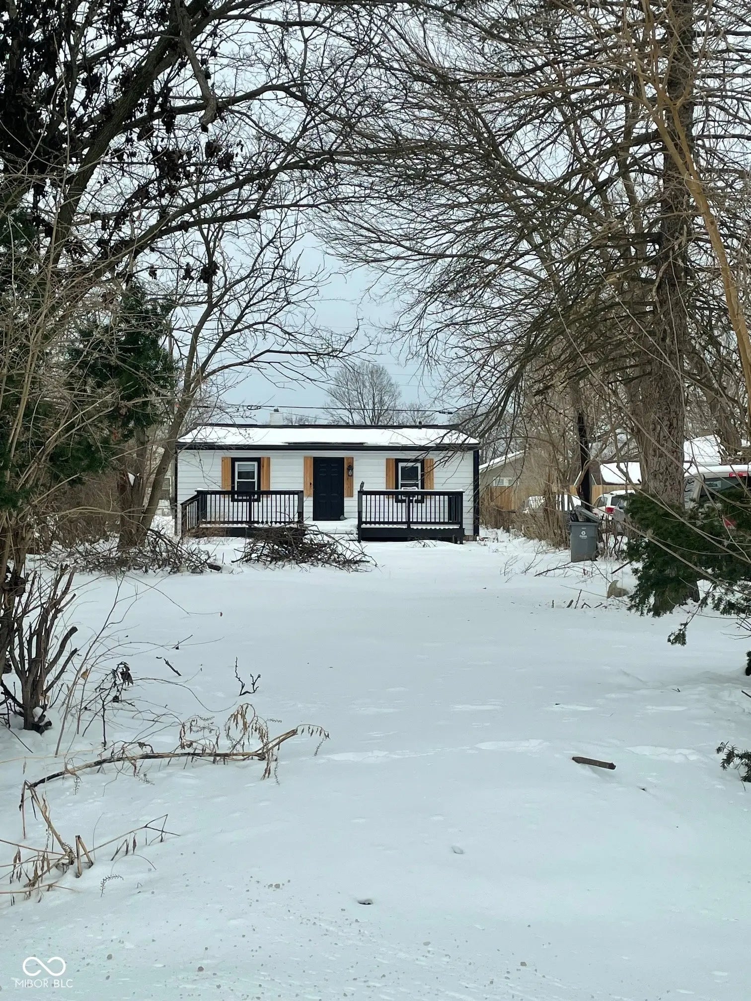 Photo of 728 S Worth Avenue Indianapolis, IN 46241