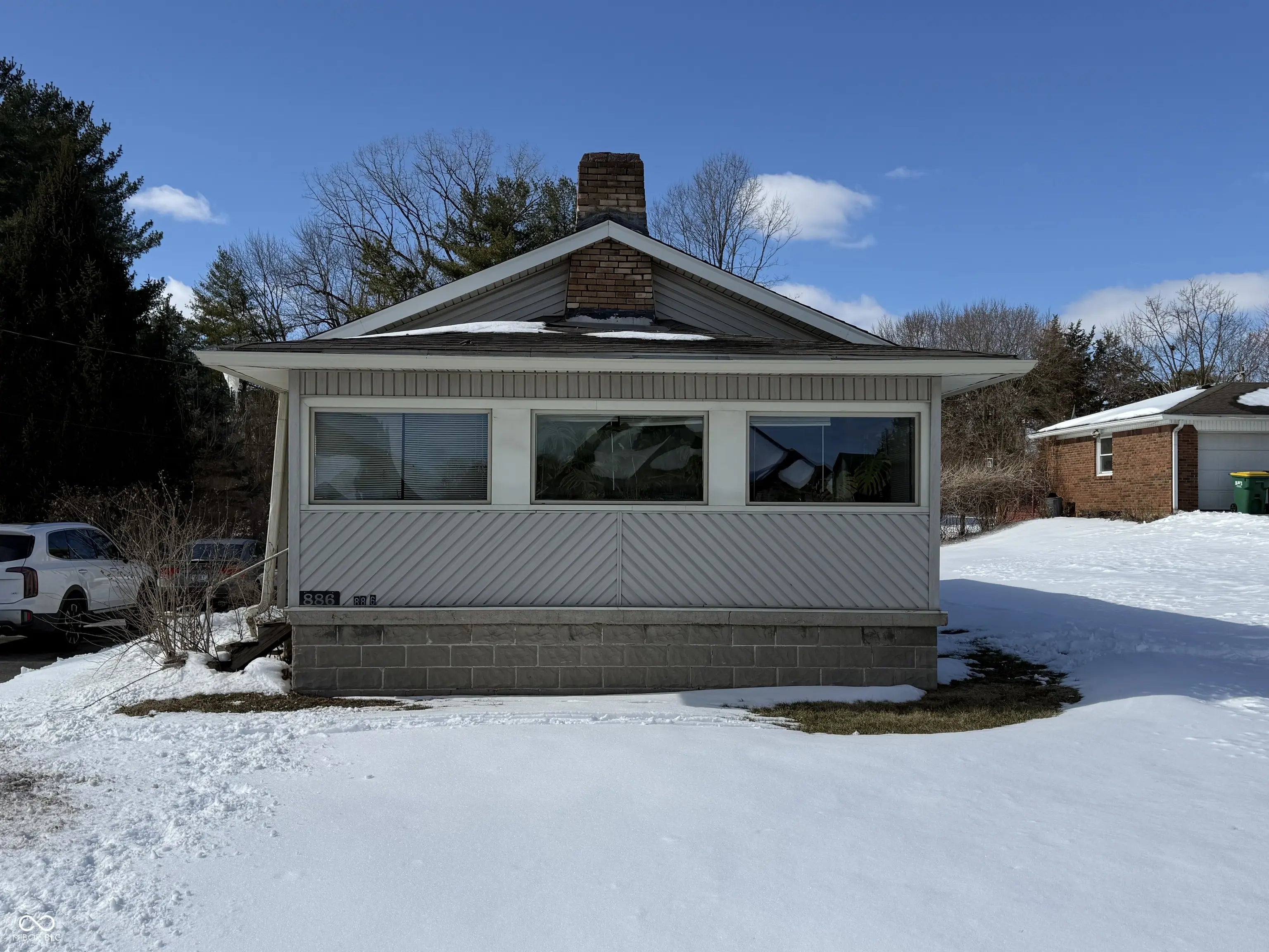 886 S Raceway Road, Indianapolis