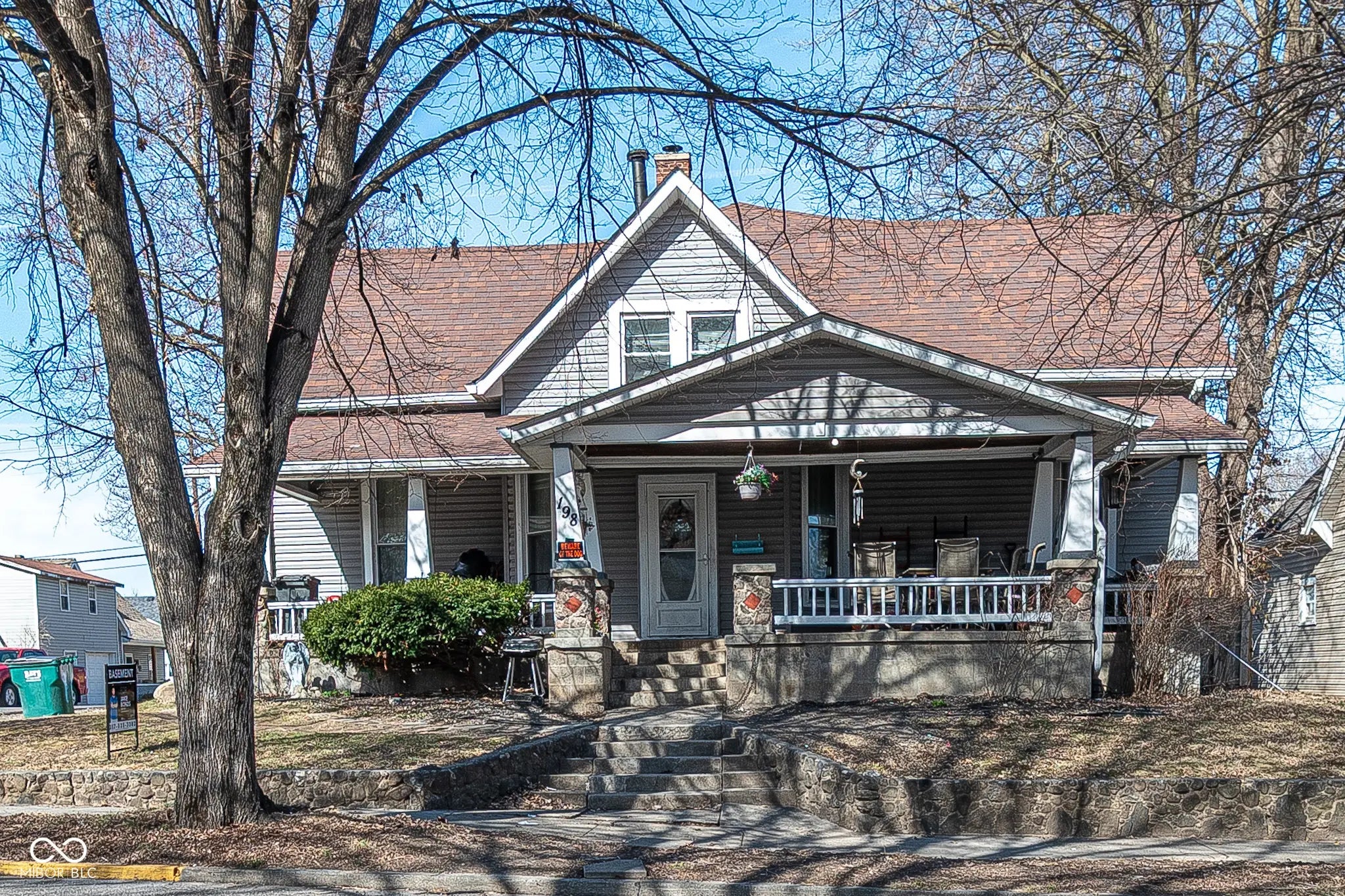 198 W King Street, Franklin