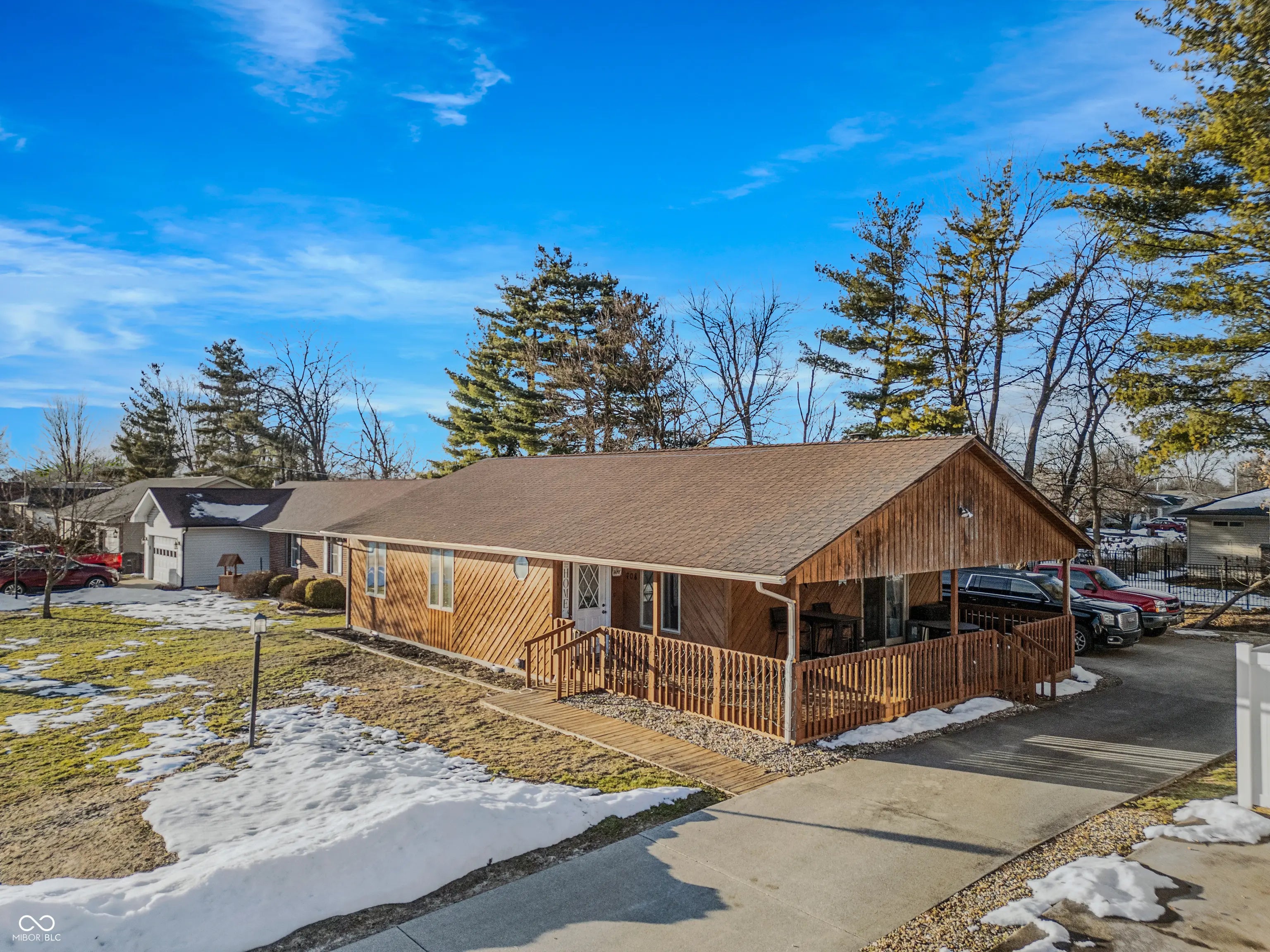 Photo of 708 Pine Tree Court Seymour, IN 47274