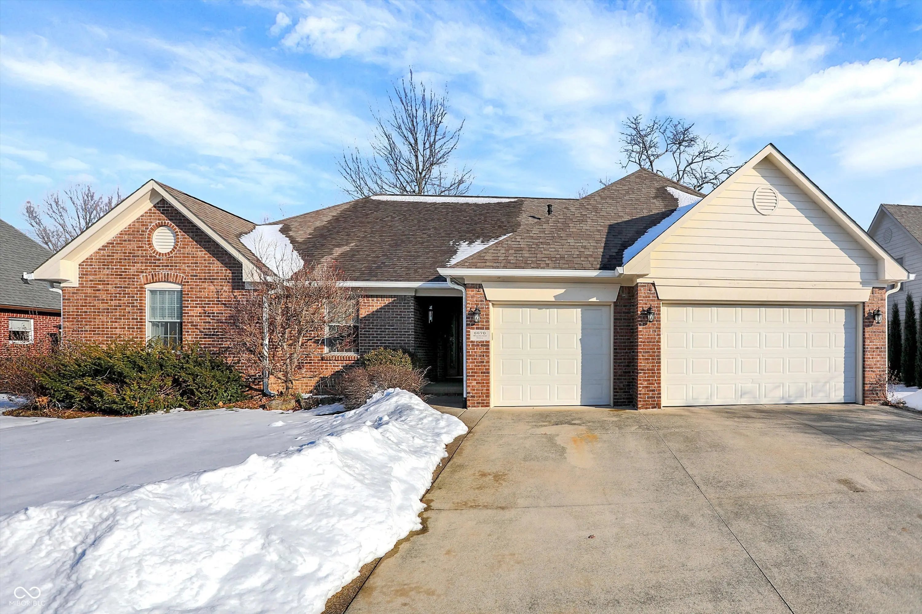 Photo of 6670 Woodcrest Drive Avon, IN 46123