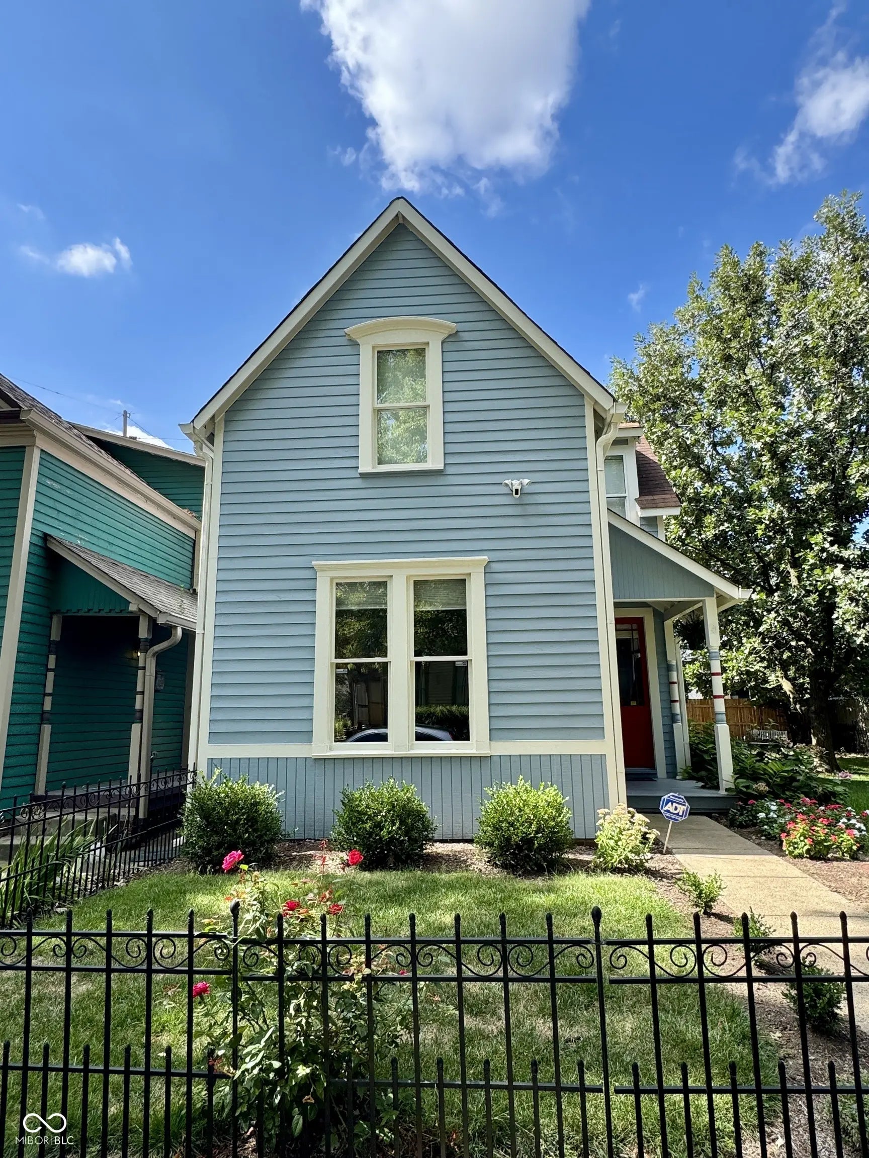 Photo of 735 Elm Street Indianapolis, IN 46203