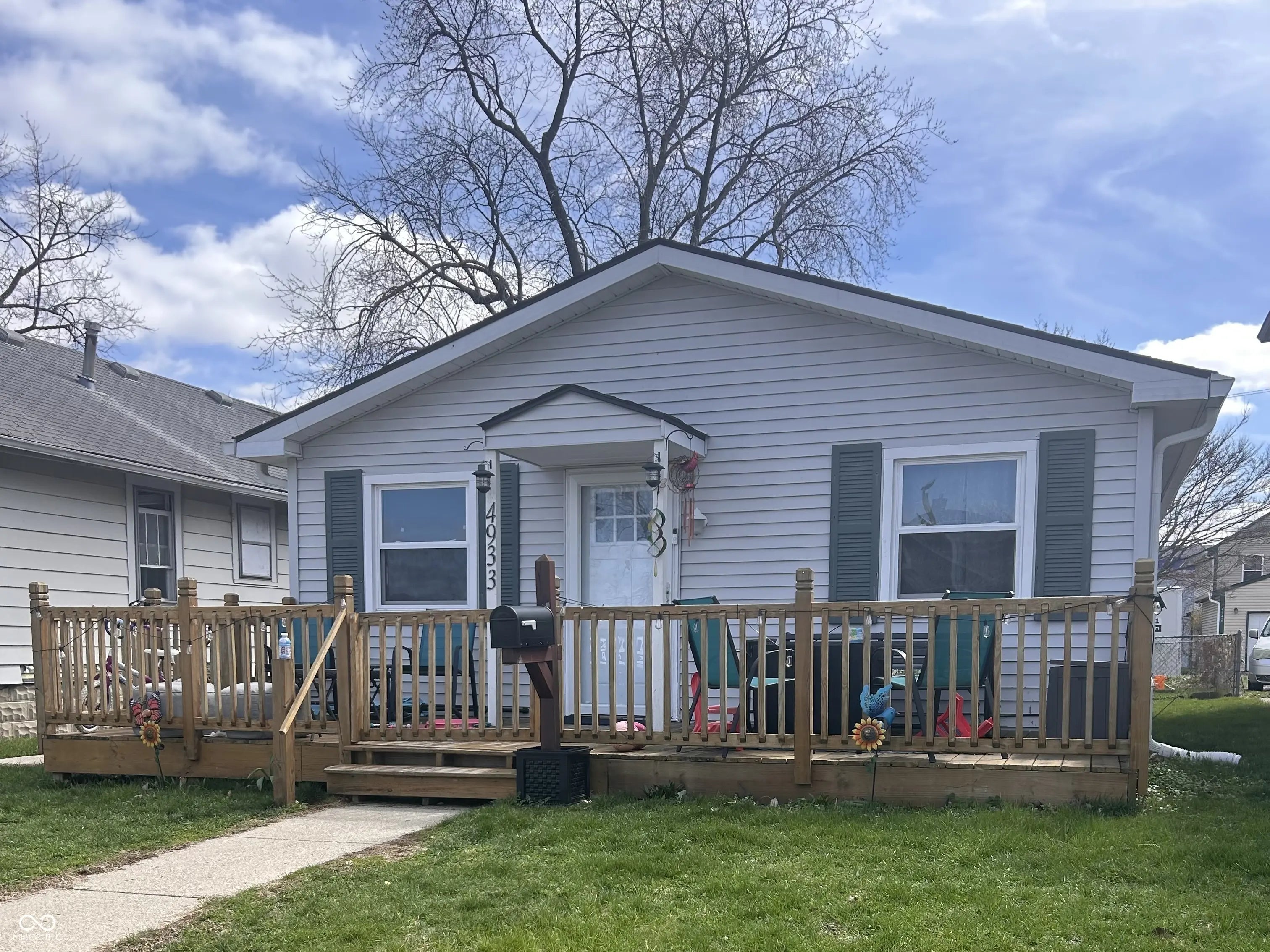 4933 Ford Street, Speedway