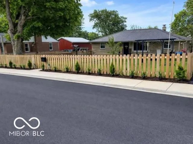 170 E Elm Street, Morgantown