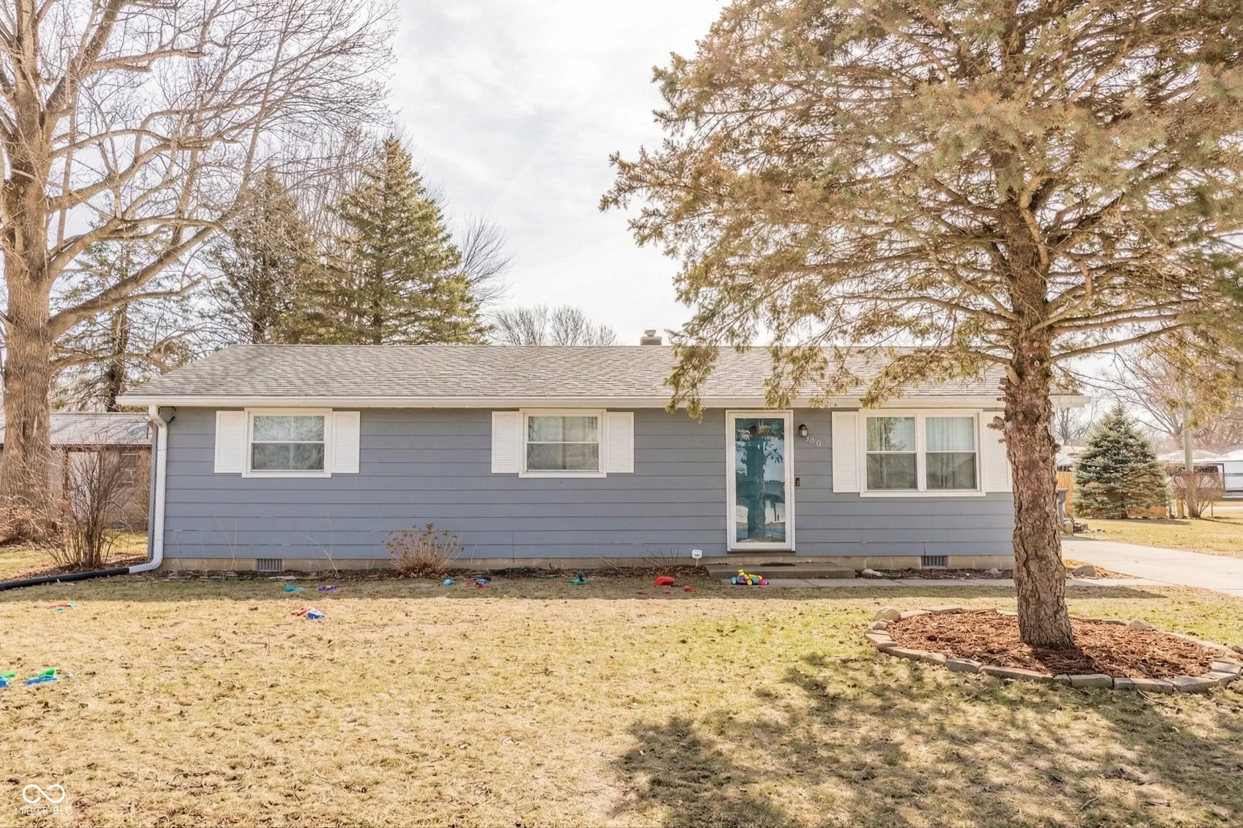 909 North Drive, Crawfordsville