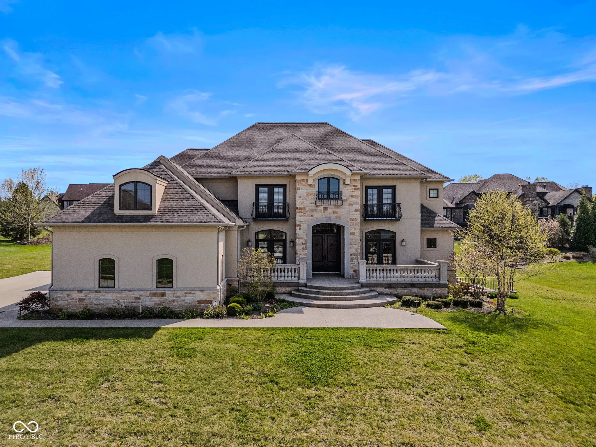 Photo of 1023 Westview Point Drive Columbus, IN 47201